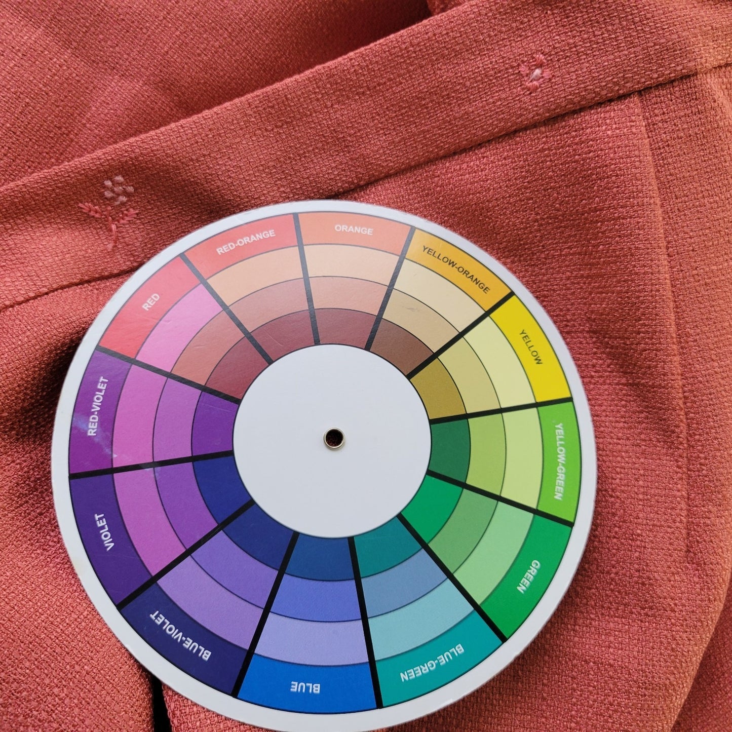 Dress Barn 24W Orange Embroidered Pencil Midi Length Zip Closure ORA30E