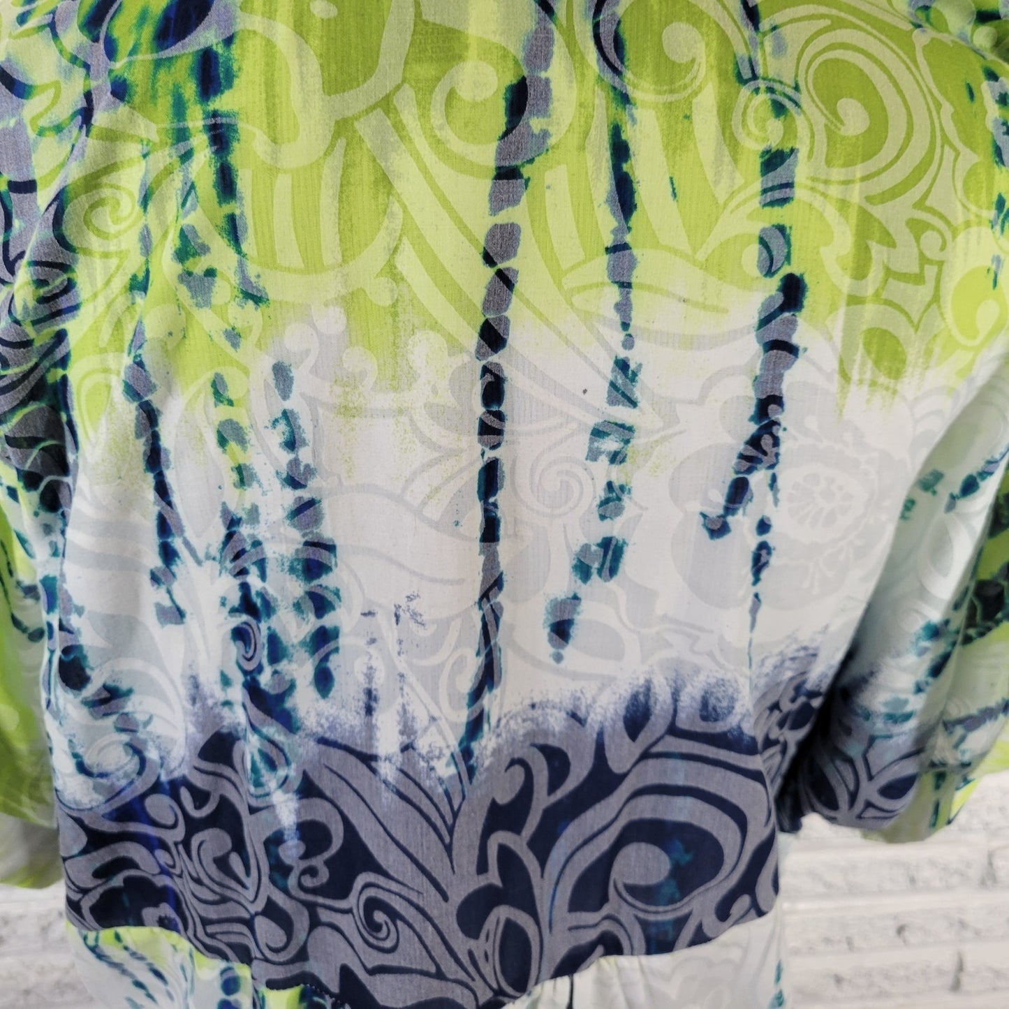 Dress Barn Women Top 2X Plus Tunic Green Blue Watercolor Lace Lightweight Casual