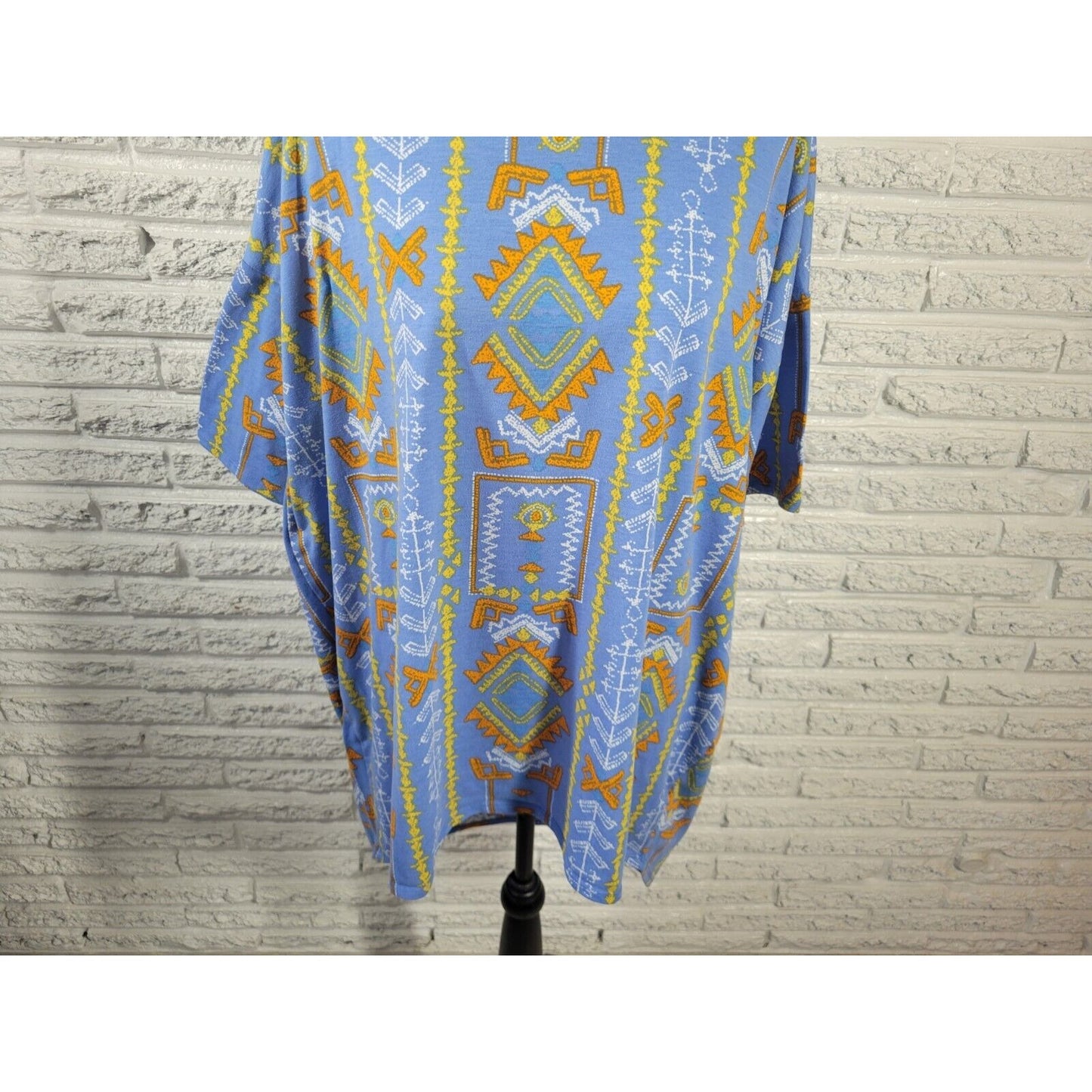 Lularoe Womens Top Extra Large XL Tee Asymmetric Casual Blue Southwestern Tribal