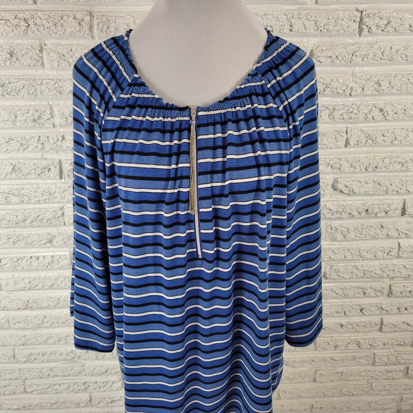 Valerie Stevens Women Top XL 3/4 Sleeve Quarter Zip Poly Blend Blue White Stripe