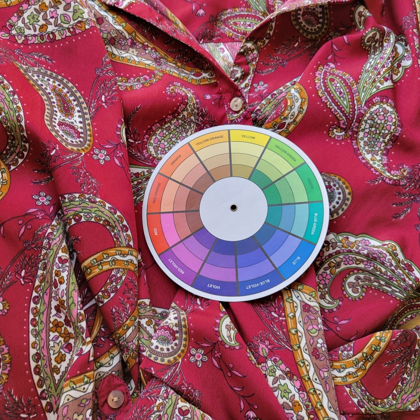 Rebecca Malone Womens Top 1X Plus Roll Tab Sleeve Burgundy Paisley Lightweight