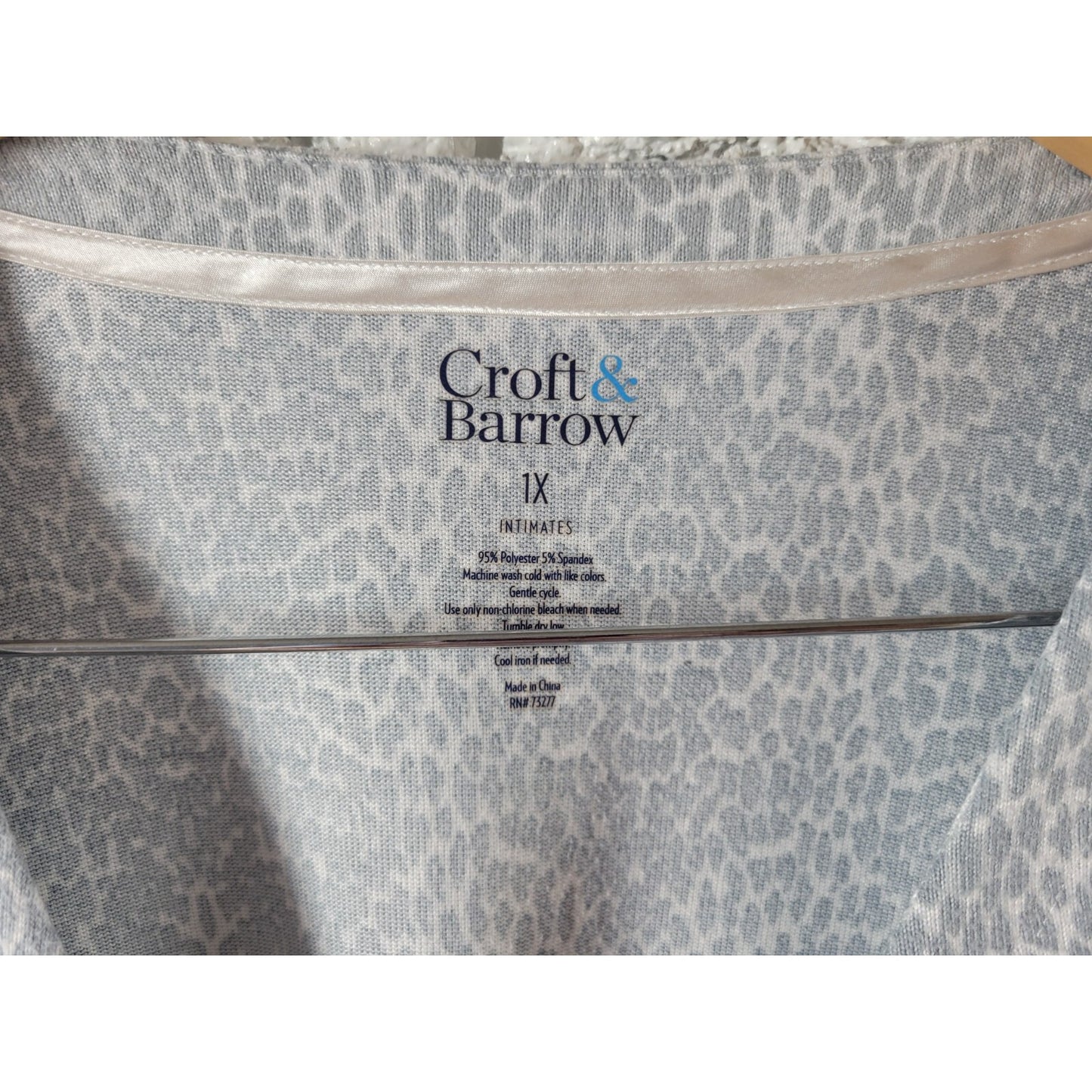 Croft Barrow Women Nightgown 1X Plus Long Sleeve Gray Animal Print Poly Blend