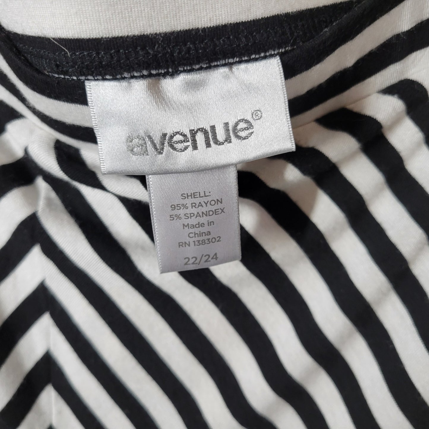 Avenue Womens Skirt 22 24 Plus Midi Black Stripe Rayon Spandex Comfy Casual