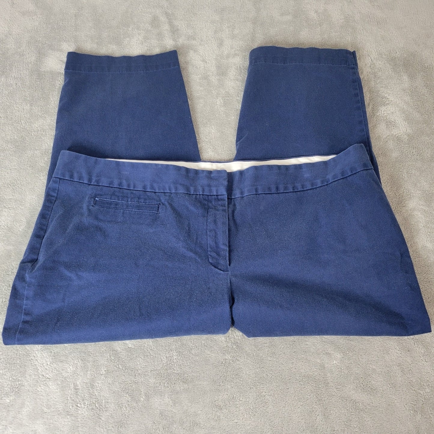 Lands End Womens Pants 18W Plus Capri Blue Zip Fly Cotton Blend Pockets Casual