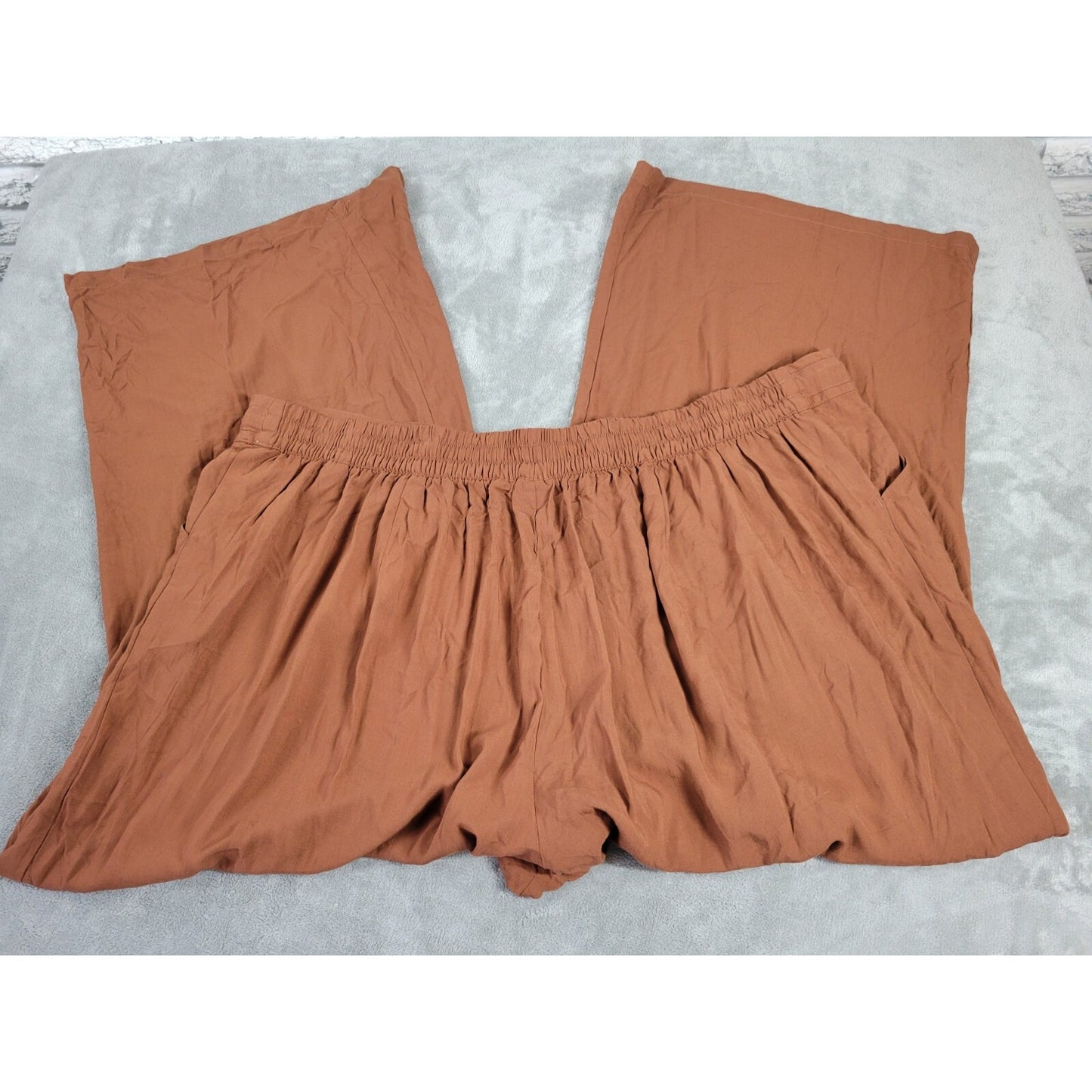 Est 1946 Womens Pants 26WP 28WP Wide Leg Loose Fitting Brown Lightweight Comfort