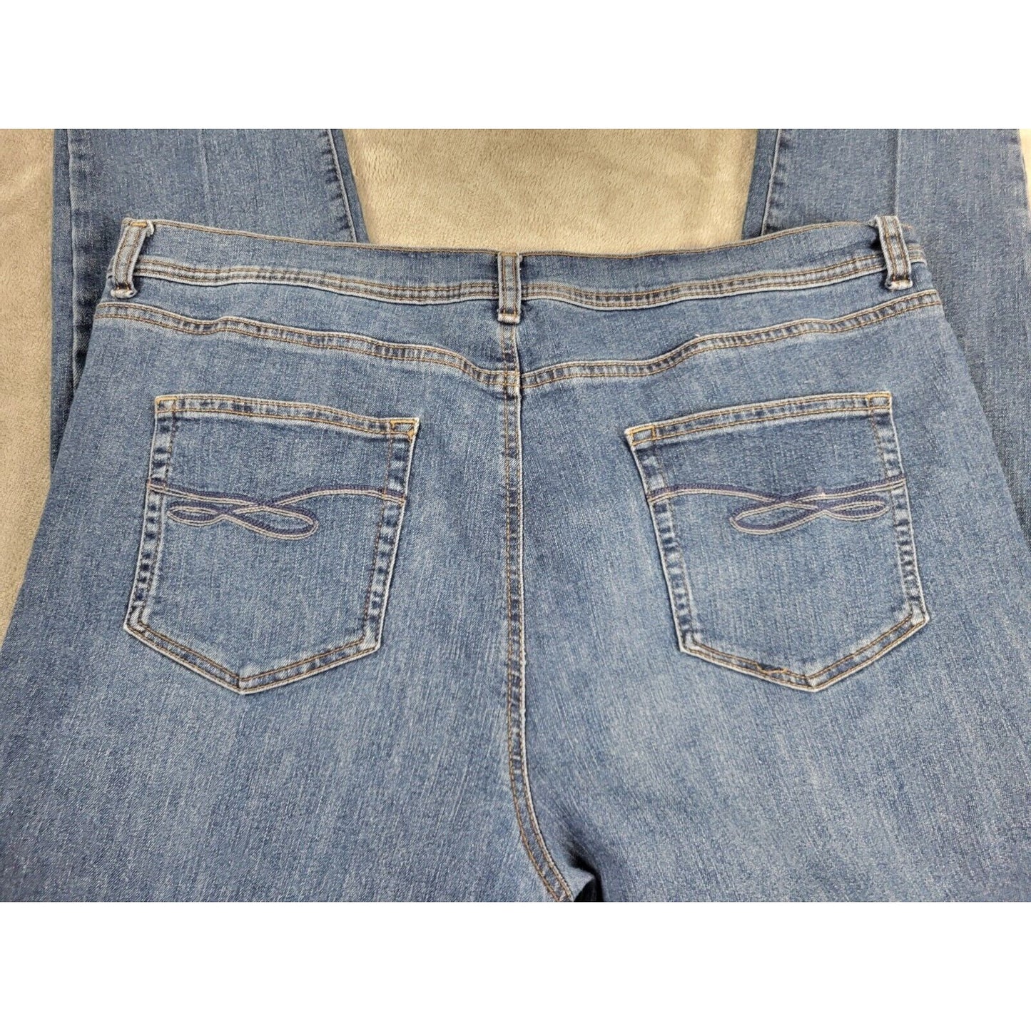 Style & Co Womens Jeans 18 Plus Long Slim Leg Tapered Zip Fly Medium Blue Denim