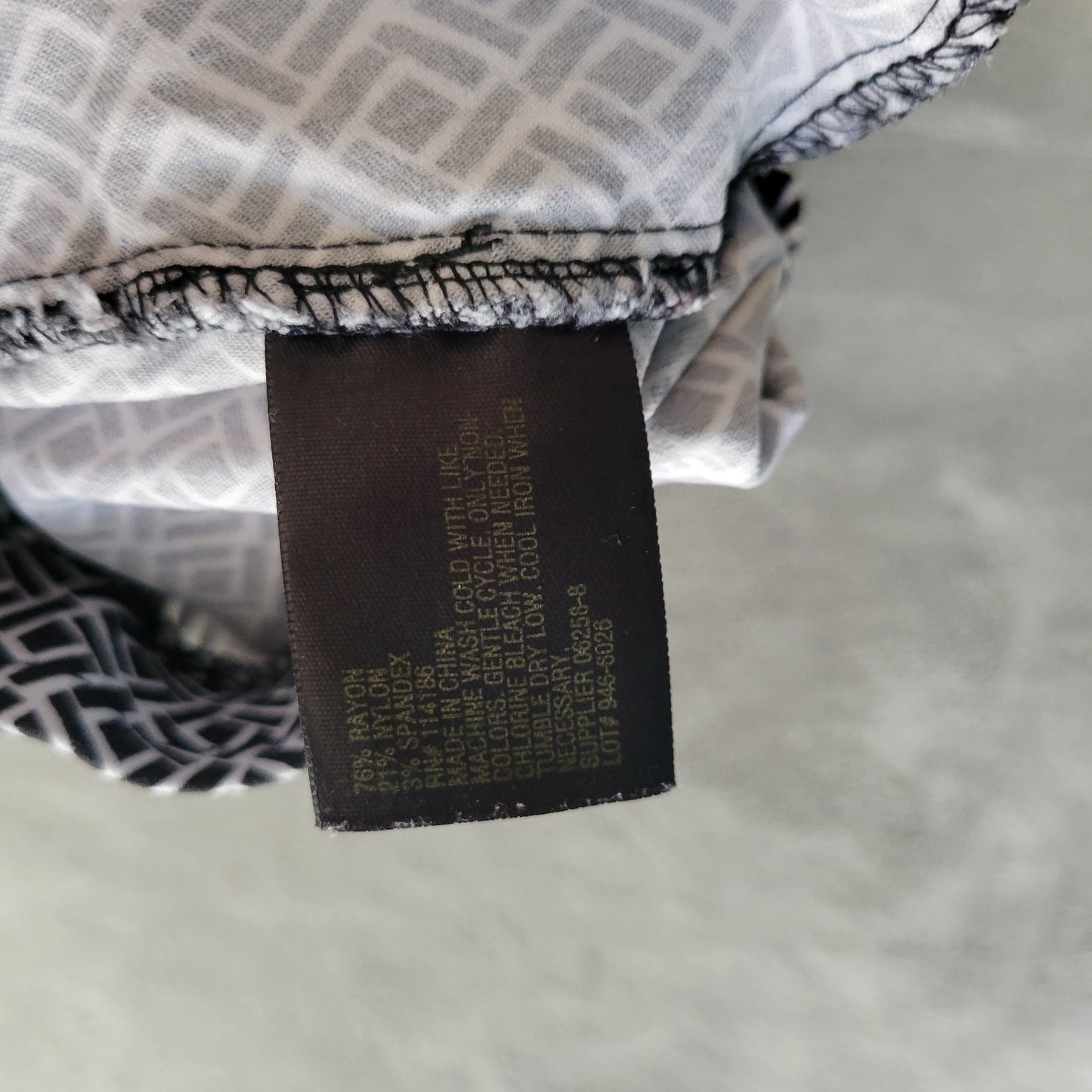 Worthington Women Pants 3X Plus Capri Pull On Black White Geometric Comfy Casual