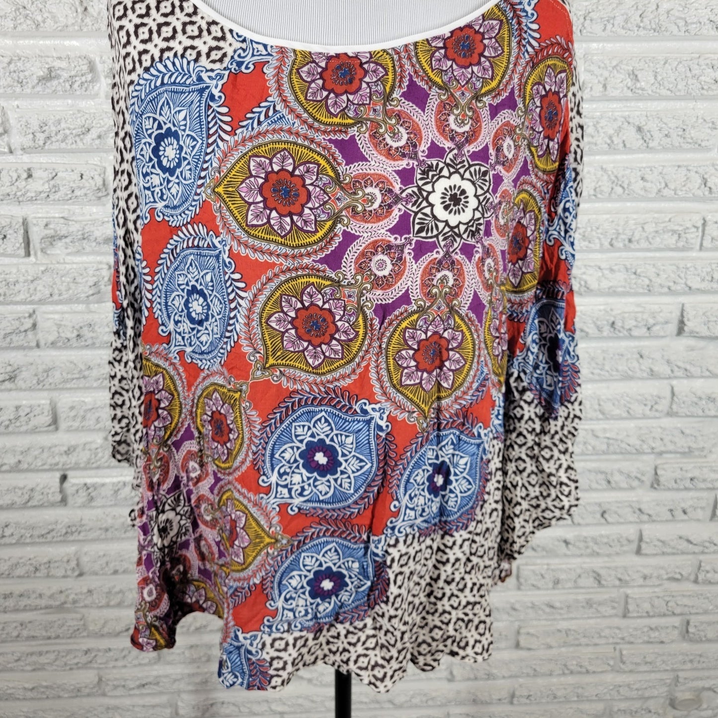 Chico's Women's L/XL Red Blue Geometric Semi-Sheer Rayon Blouse Top Round Neck