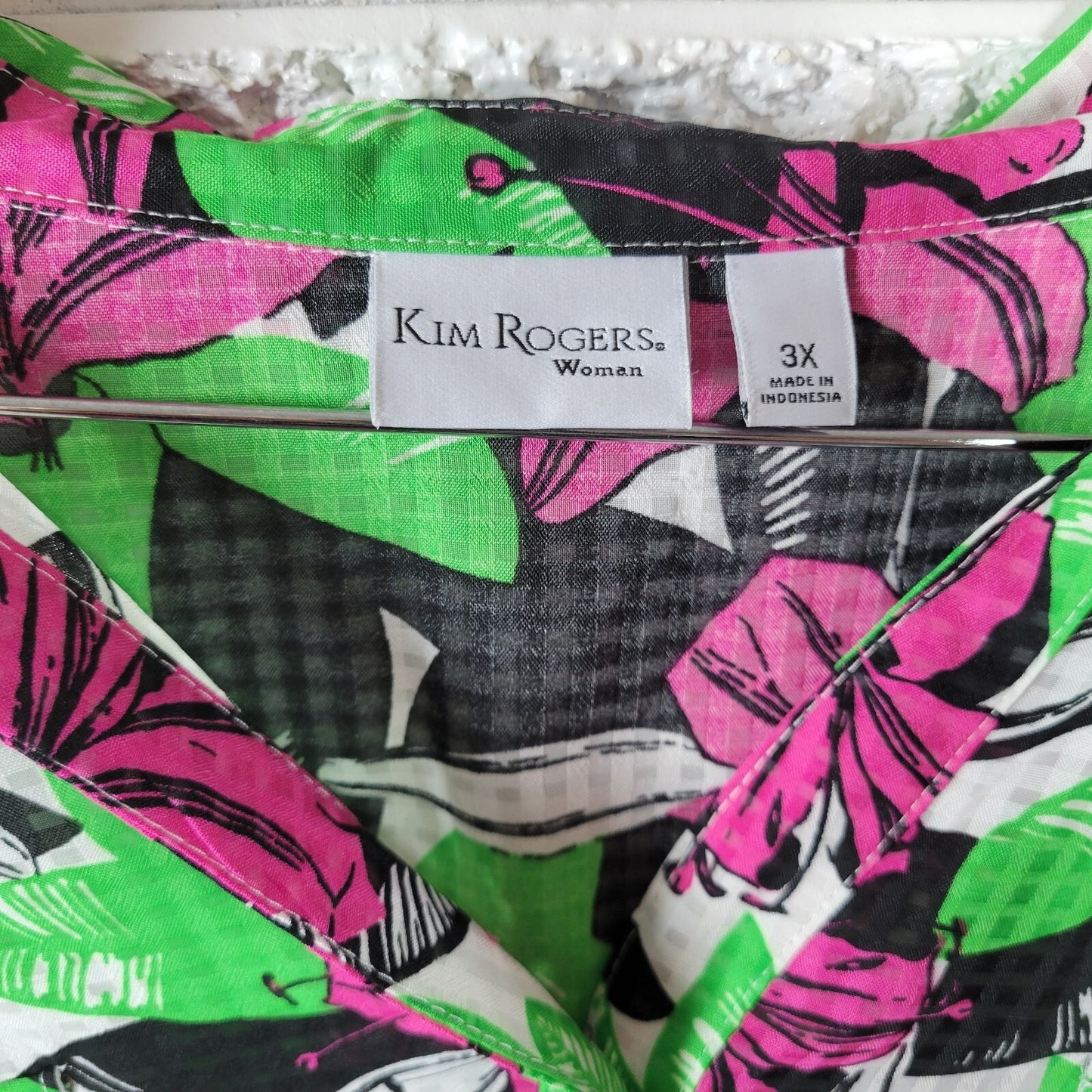 Kim Rogers Women Top 3X Plus Collar Button Up Green Pink Floral Sheer Polyester
