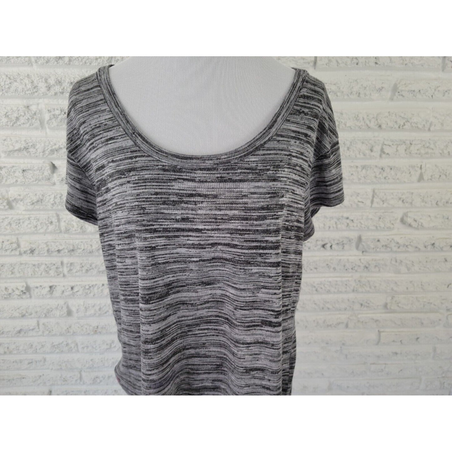 Torrid Womens Shirt 0 0X Tee Cap Sleeve Mesh Back Black Heather Casual Stretchy