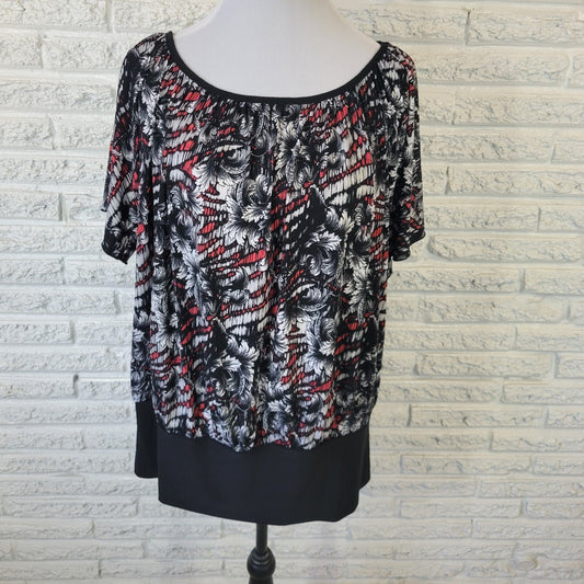 Cocomo Womens Top 1X Plus Dolman Sleeve Black Red Floral Keyhole Back Poly Blend
