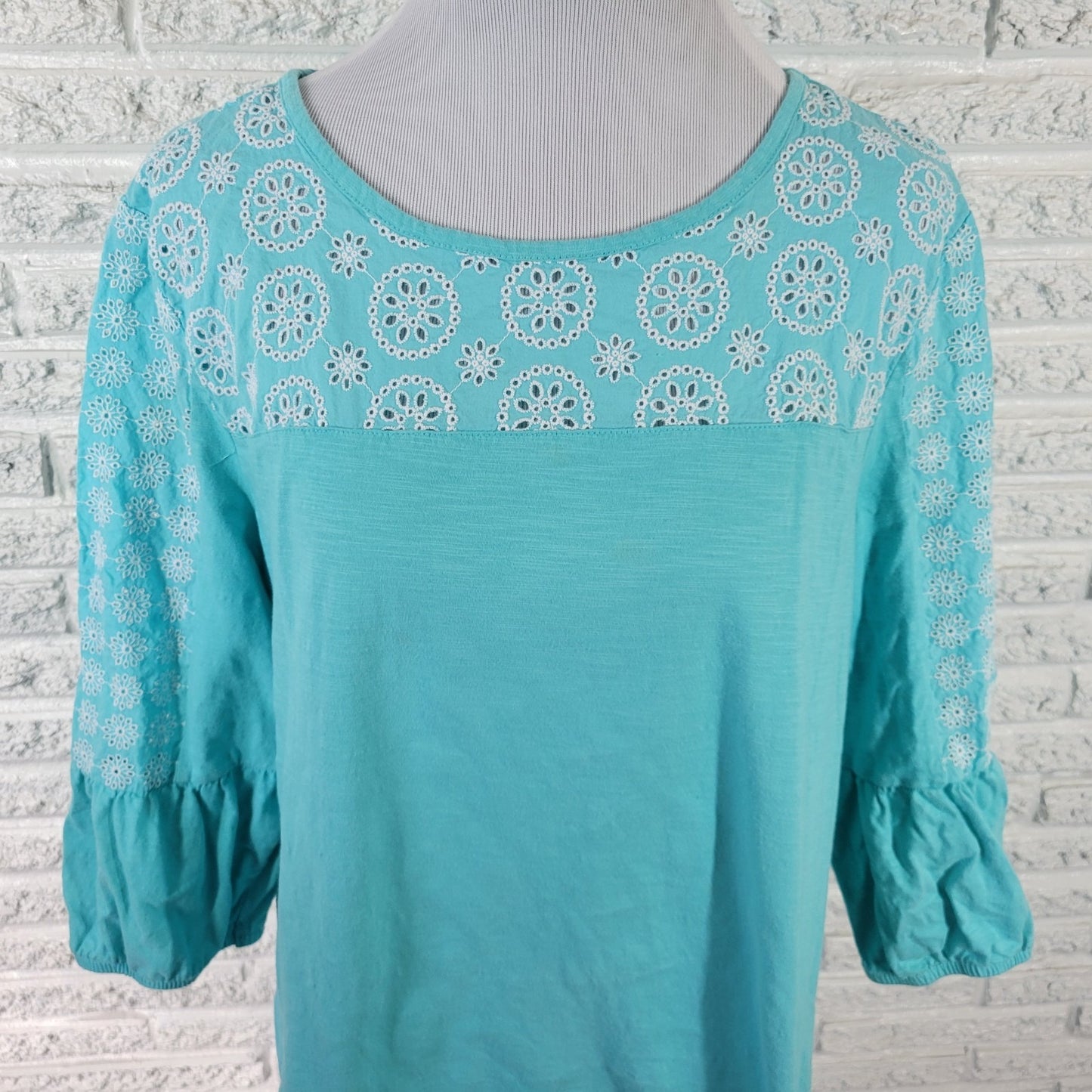 St Johns Bay Womens Top 1X Plus 3/4 Sleeve Blue Cotton Eyelet Lightweight Casual