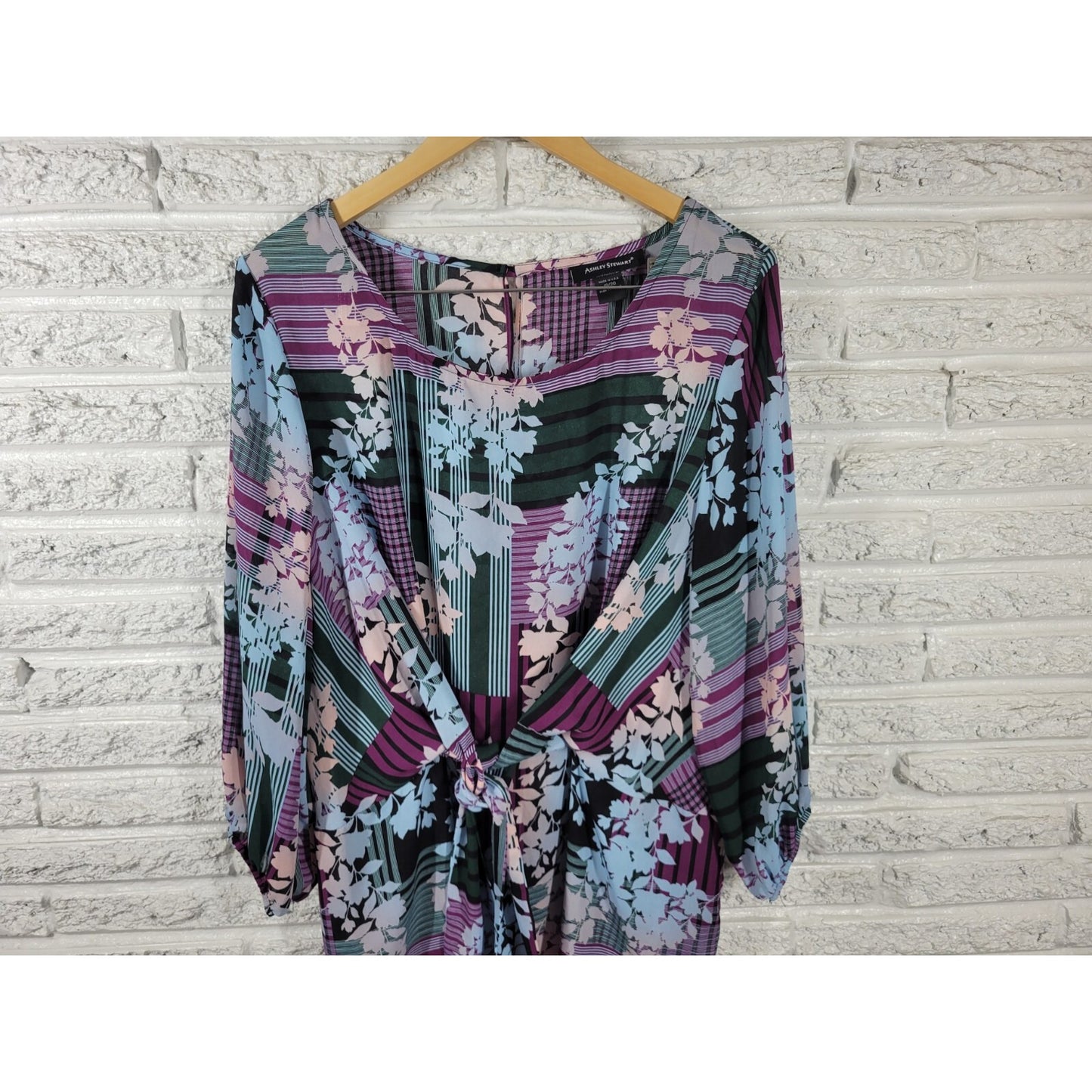 Ashley Stewart Womens Top 18 20 Plus 3/4 Sleeve Tie Purple Floral Sheer Keyhole