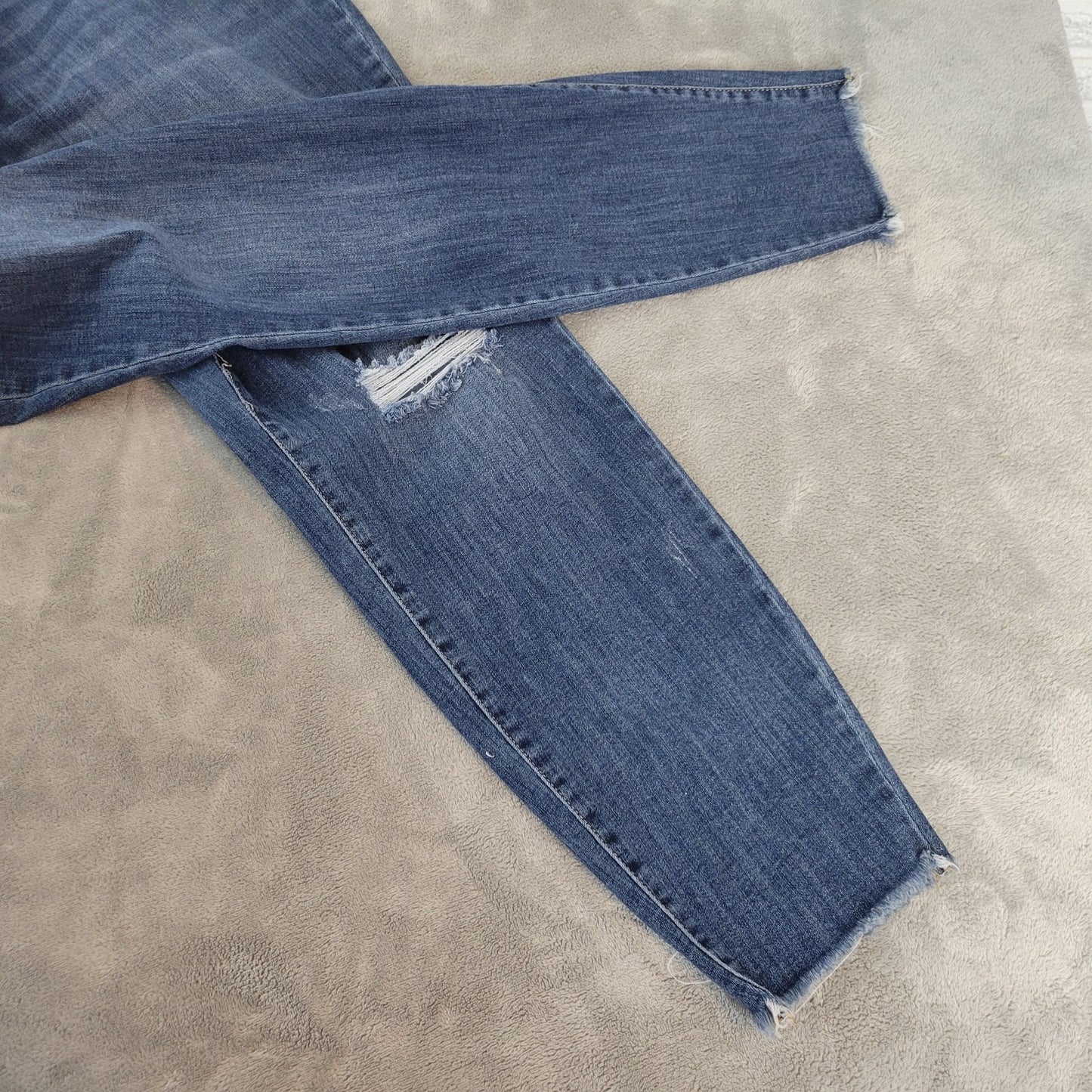 Lane Bryant Womens Jeans 26 Plus Cropped Jegging Dark Blue Denim Distressed