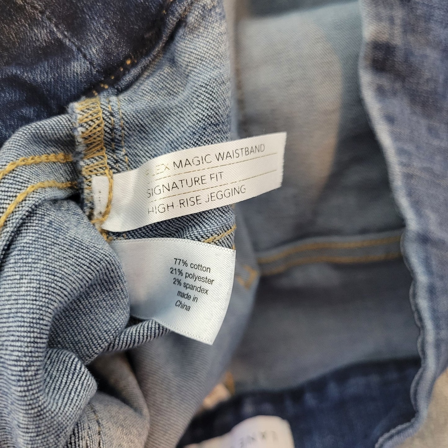 Lane Bryant Womens Jeans 26 Plus Cropped Jegging Dark Blue Denim Distressed