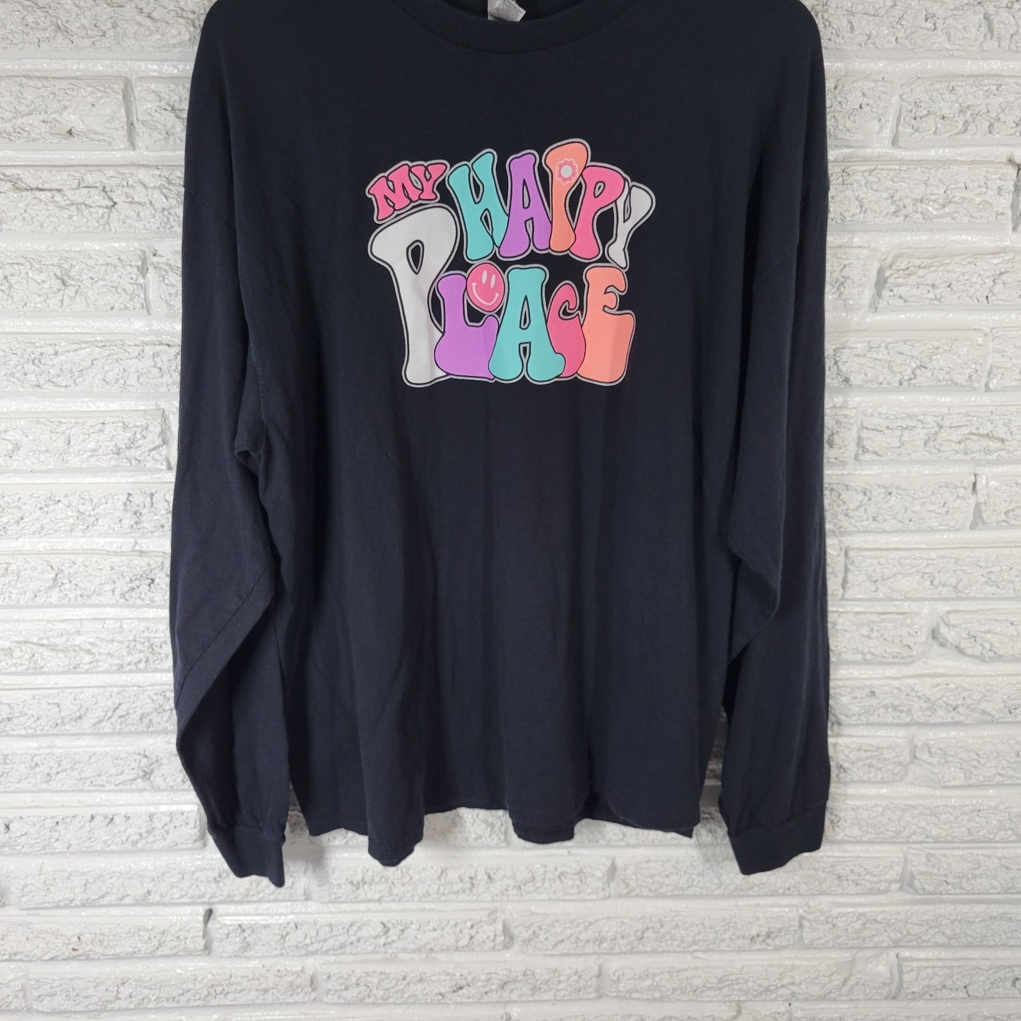 Gildan Womens Top 2XL Plus Tee Long Sleeve Black My Happy Place Retro Hippie