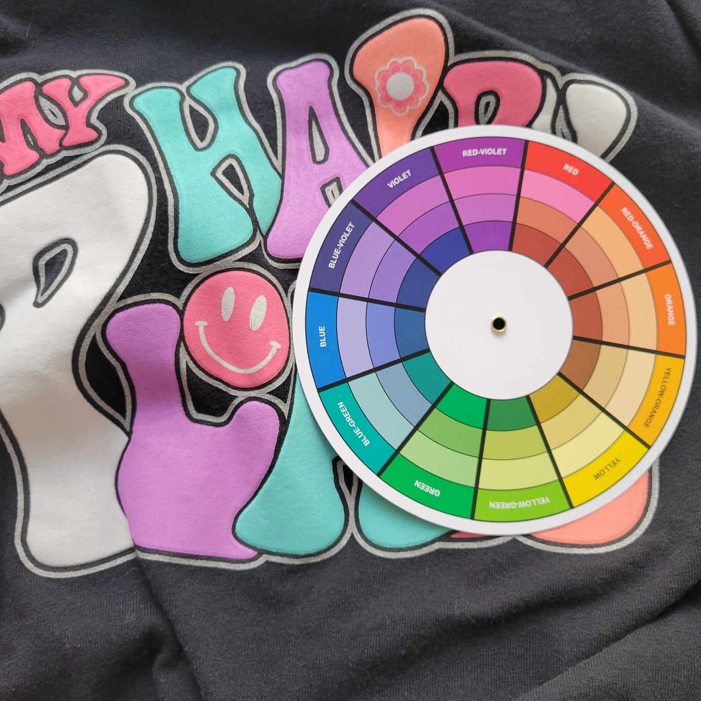 Gildan Womens Top 2XL Plus Tee Long Sleeve Black My Happy Place Retro Hippie