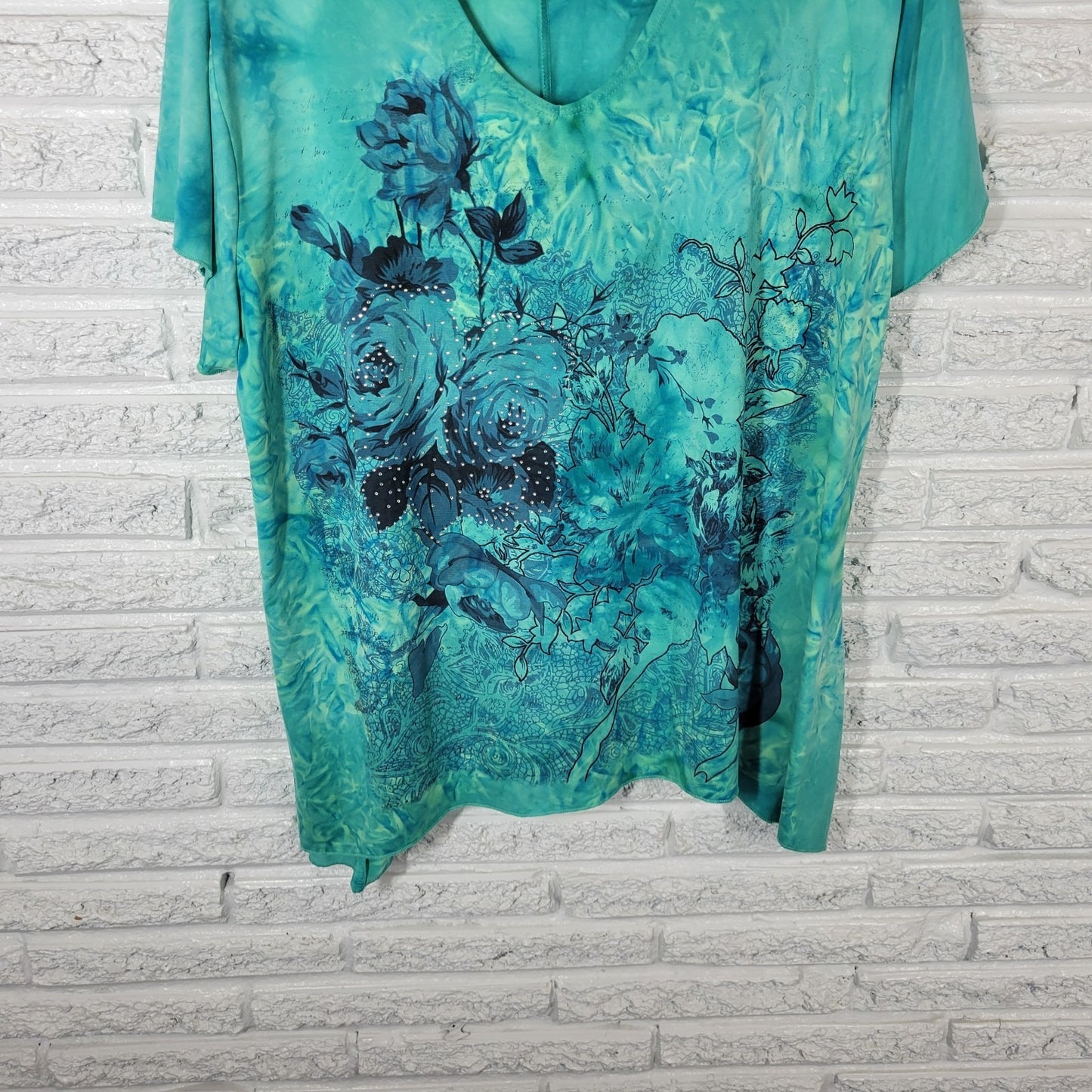 Sienna Grace Womens Top 3X Plus Tee Short Sleeve Blue Floral Comfy Rhinestone