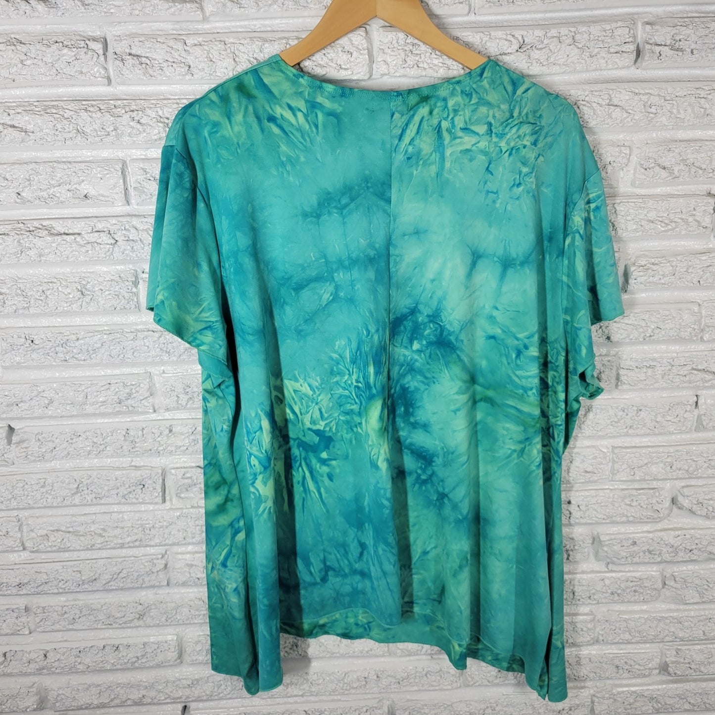 Sienna Grace Womens Top 3X Plus Tee Short Sleeve Blue Floral Comfy Rhinestone