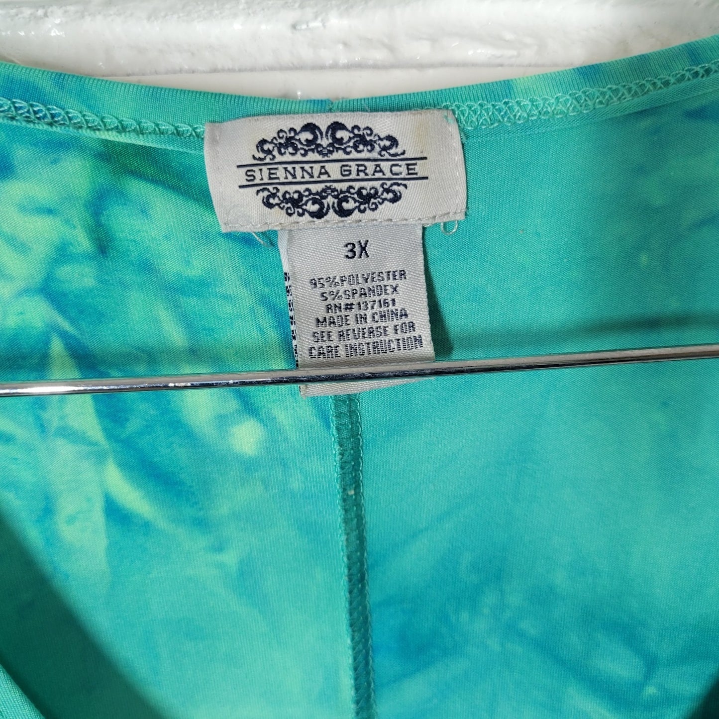 Sienna Grace Womens Top 3X Plus Tee Short Sleeve Blue Floral Comfy Rhinestone