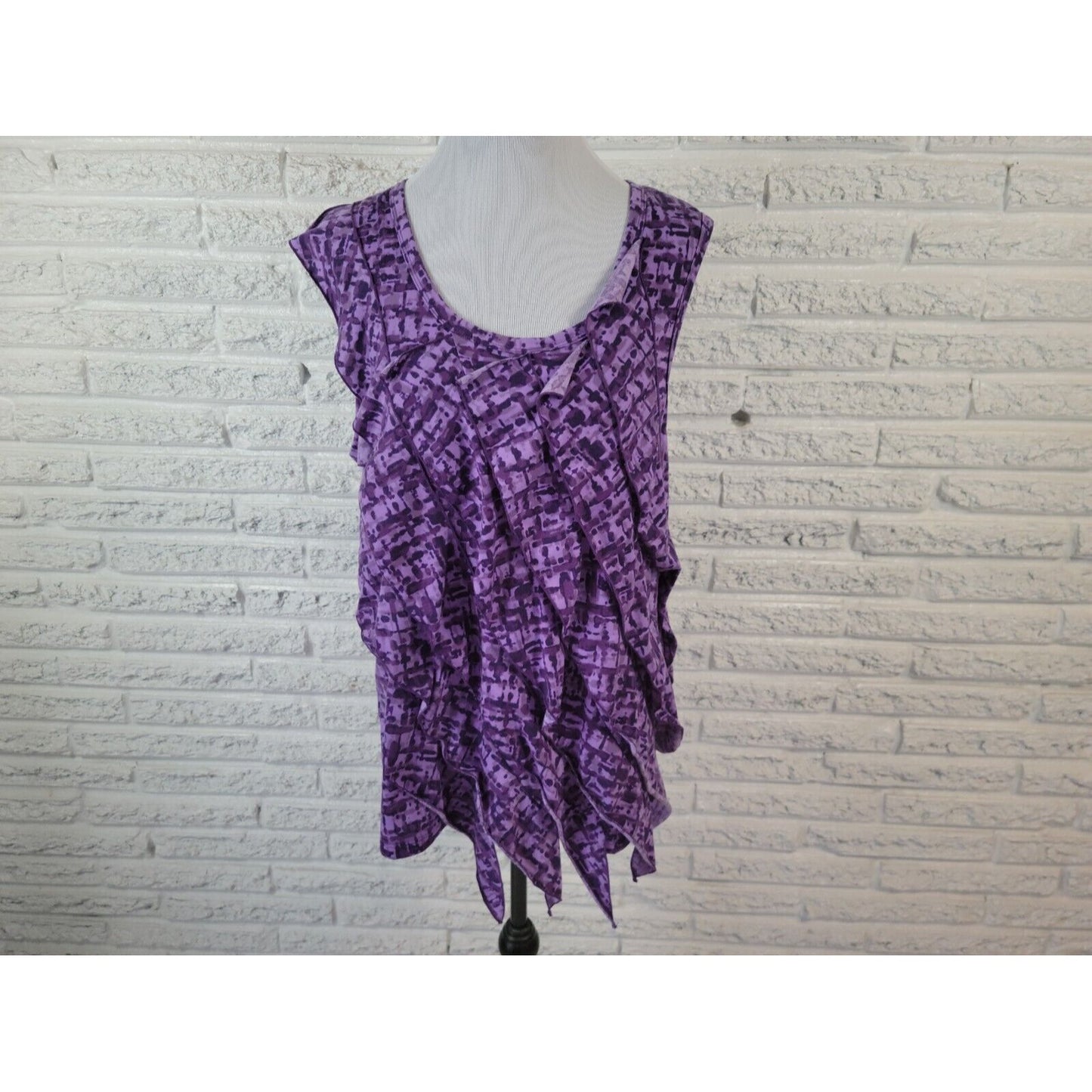 Beverly Drive Womens Top 16W 18W Plus Sleeveless Purple Watercolor Ruffles