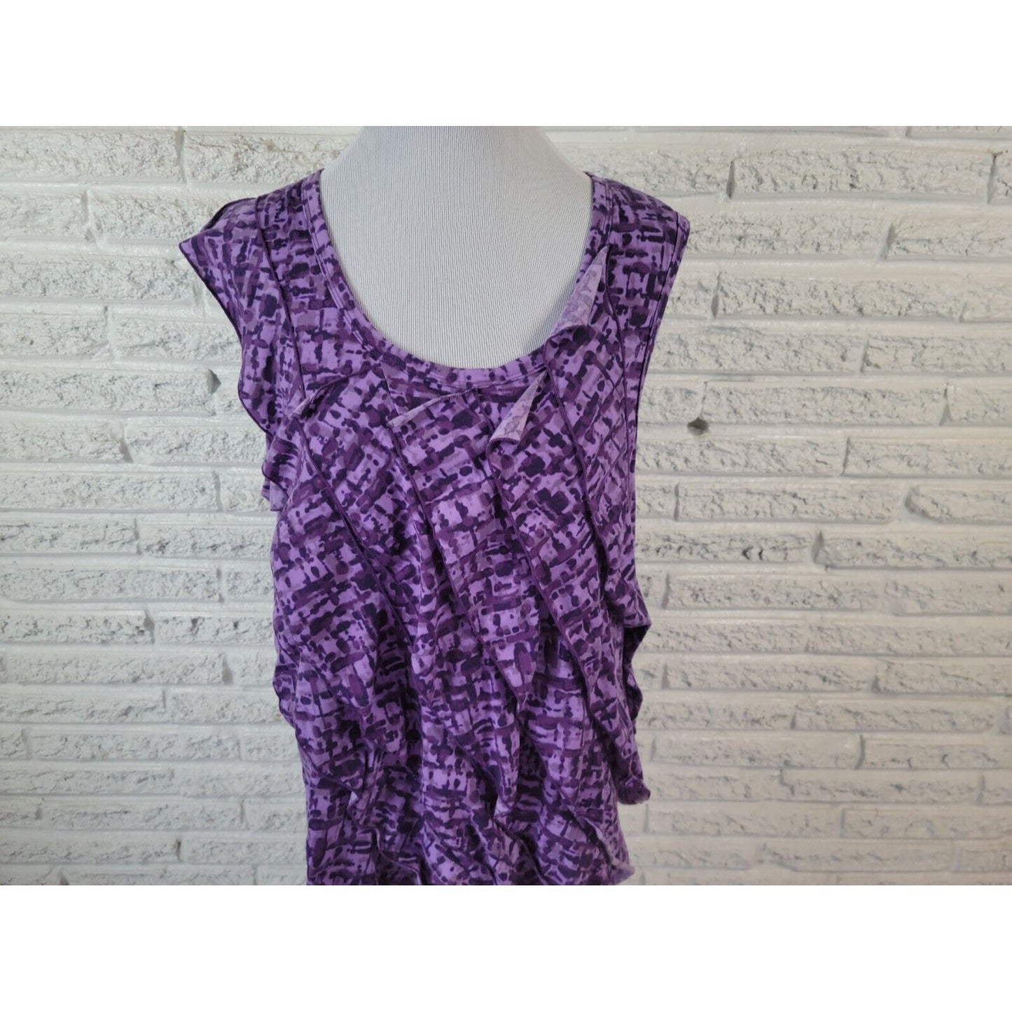 Beverly Drive Womens Top 16W 18W Plus Sleeveless Purple Watercolor Ruffles