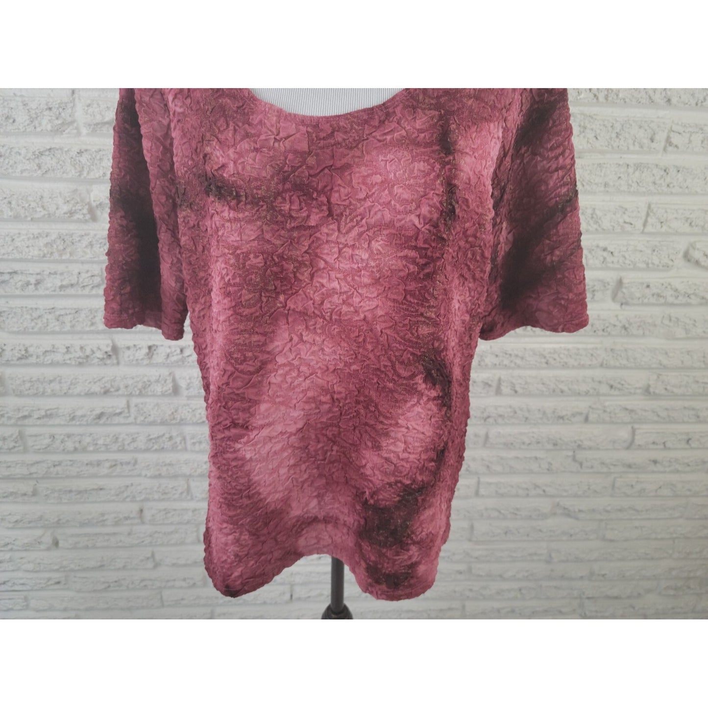 CJ Banks Womens Top 1X Plus Short Sleeve Pinched Burgundy Tie Dye Career Casual