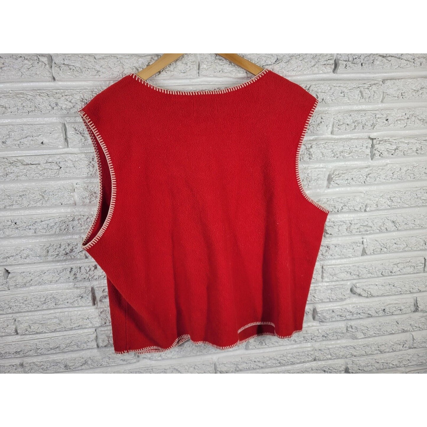Christmas Basic Editions Womens Top 1X Vest Fleece Red Button Embroidered Casual
