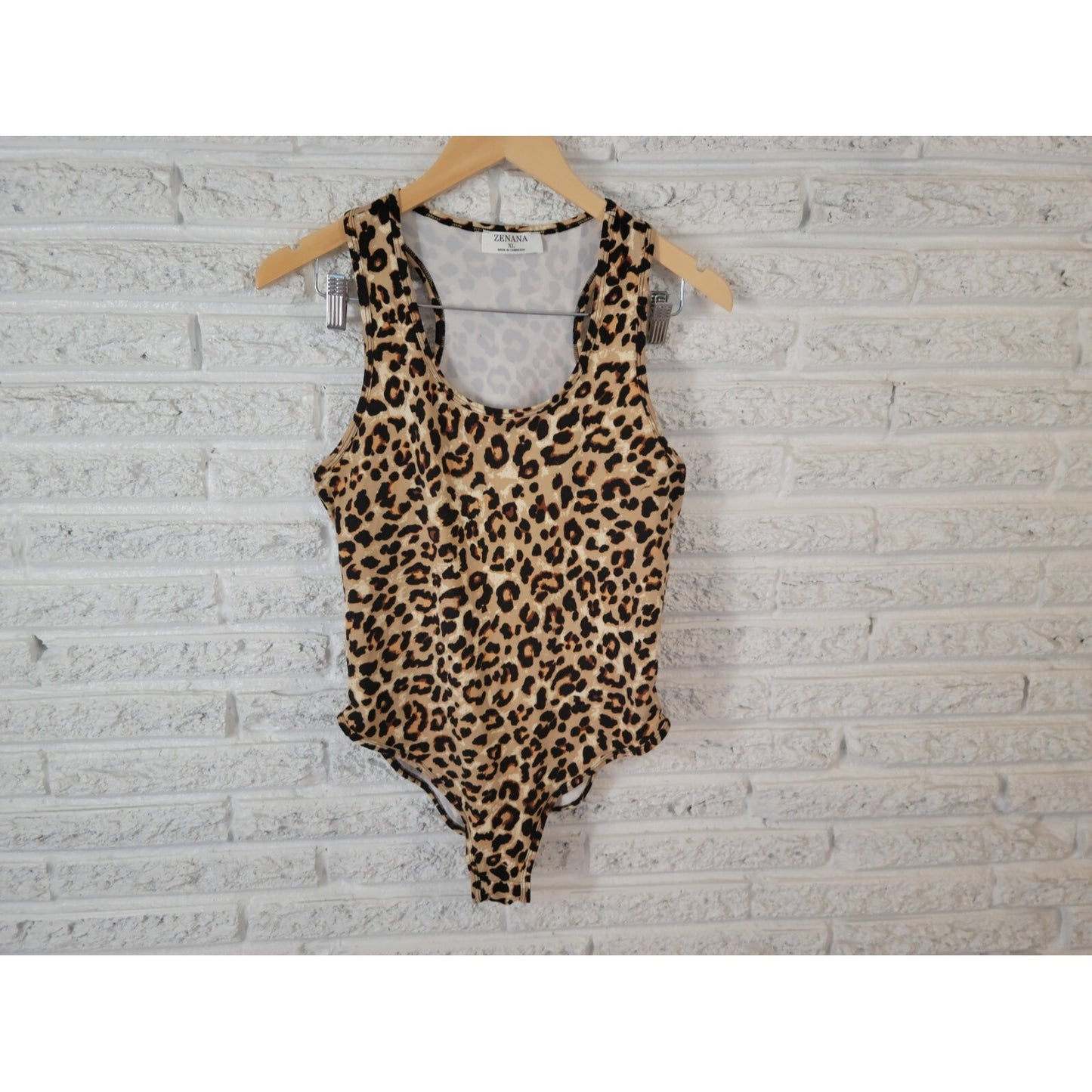 Zenana Womens Bodysuit XL Sleeveless Tan Animal Print Racerback Comfy Poly Blend
