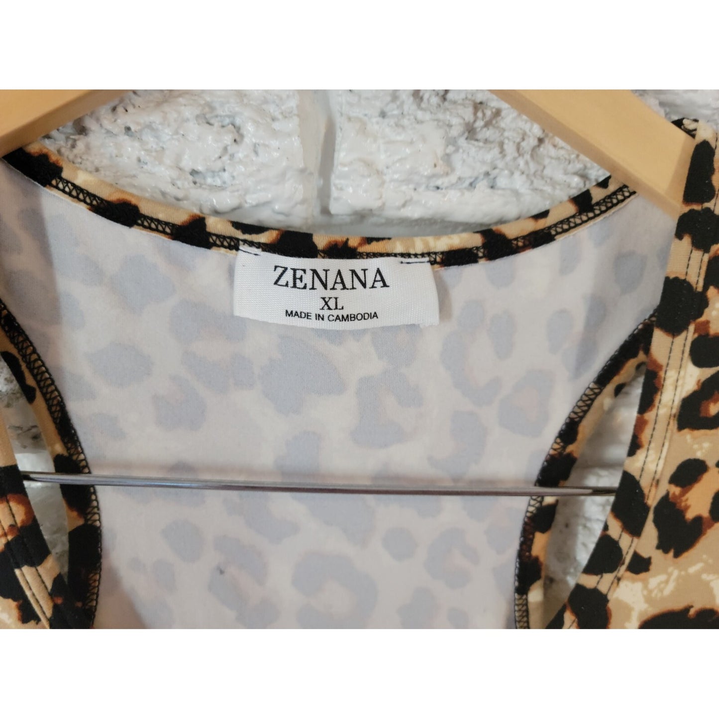 Zenana Womens Bodysuit XL Sleeveless Tan Animal Print Racerback Comfy Poly Blend