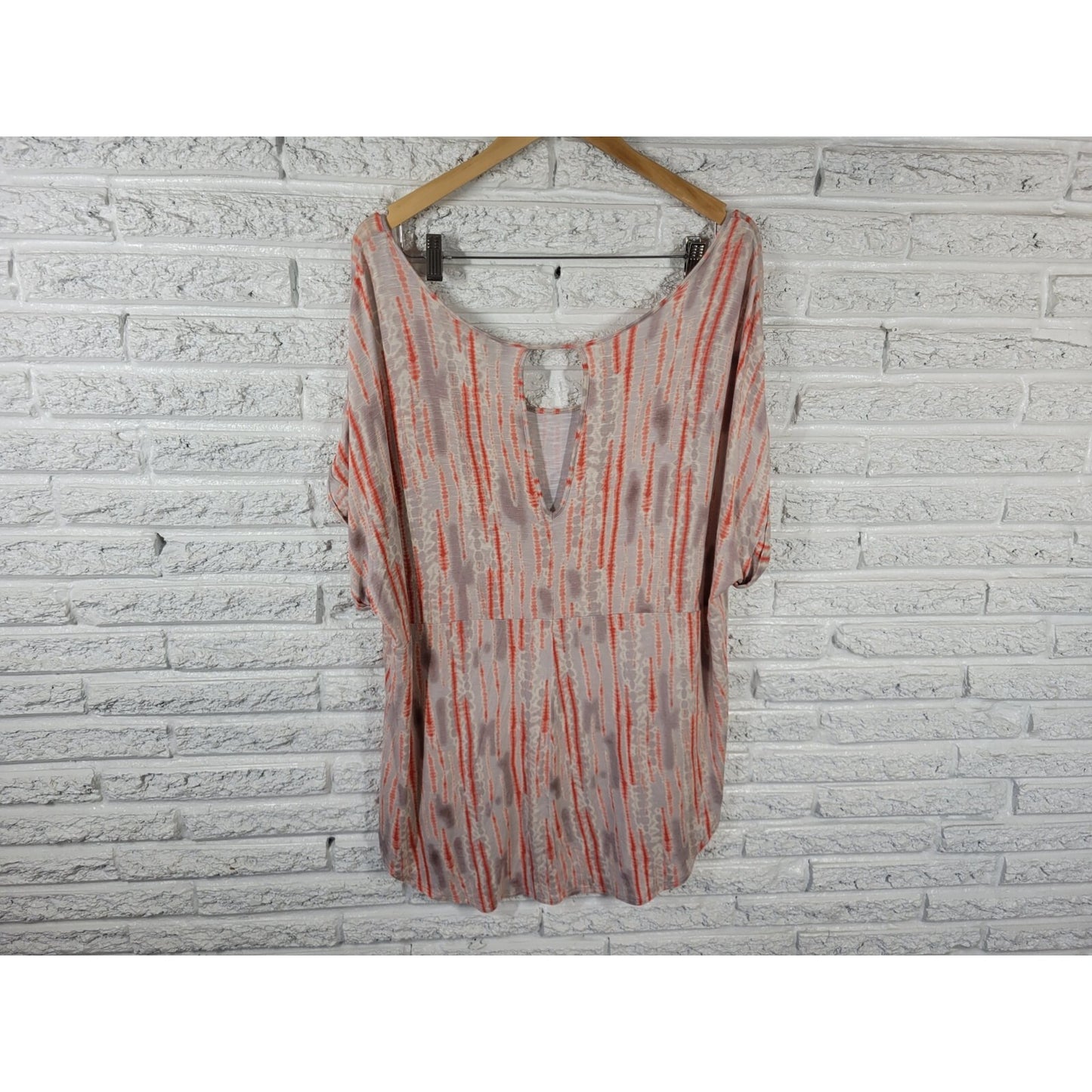 Ava Viv Women Top 3X Plus Tee Tunic Keyhole Back Orange Watercolor Casual