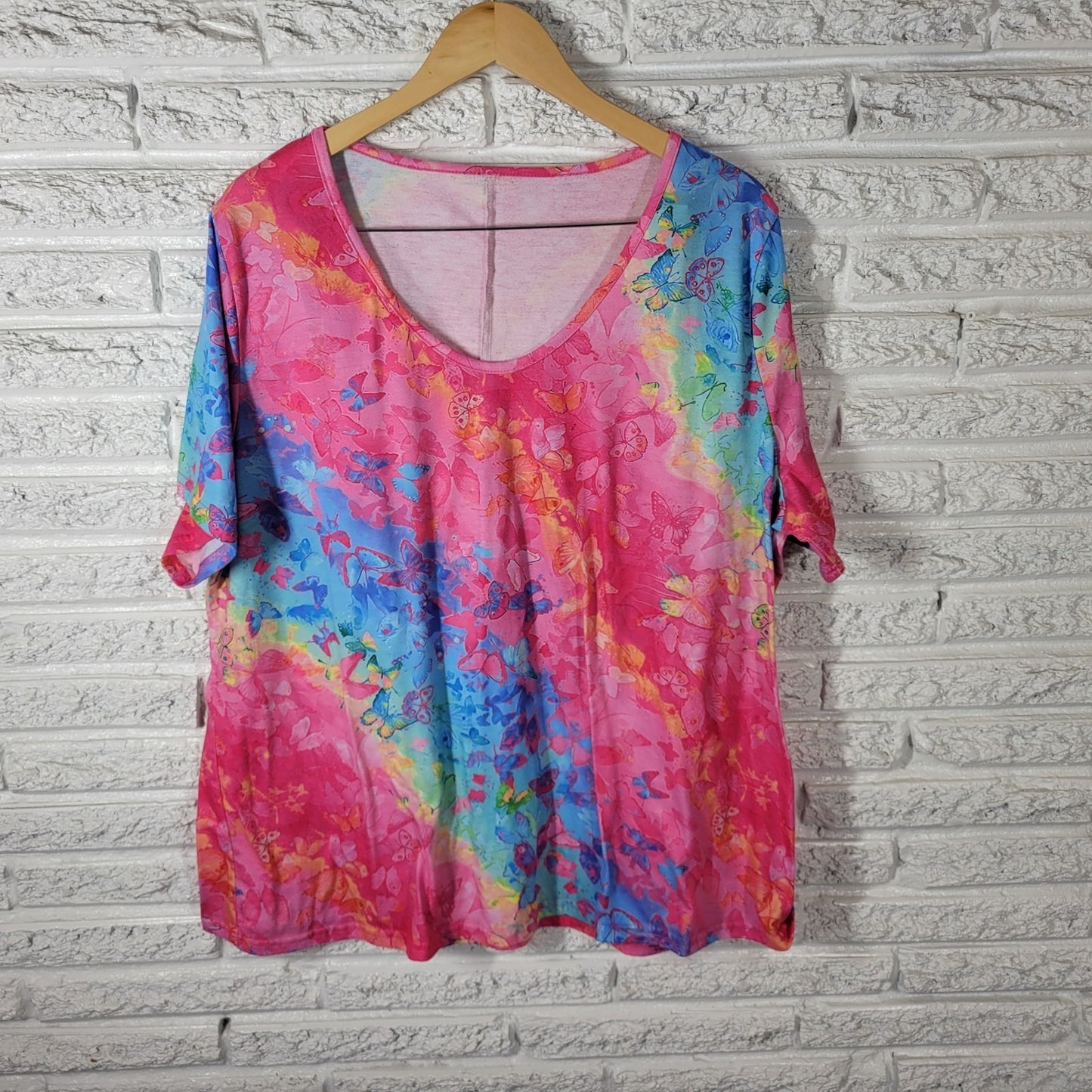 Butterflies Watercolor Womens Top 4XL Plus Tee Artsy Short Sleeve Pink Polyester