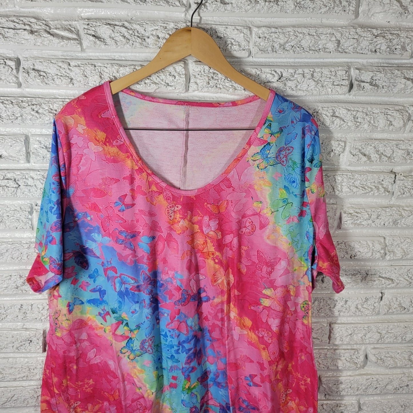 Butterflies Watercolor Womens Top 4XL Plus Tee Artsy Short Sleeve Pink Polyester
