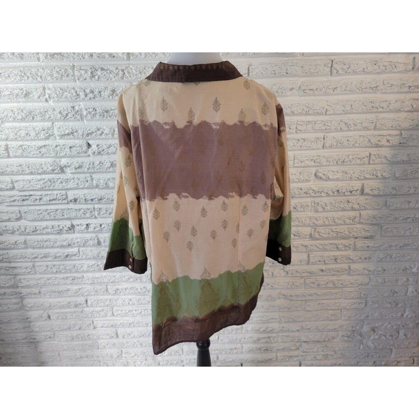 Quizz Bazaar Womens Top 22W 3/4 Sleeve Watercolor with Green Camisole Casual