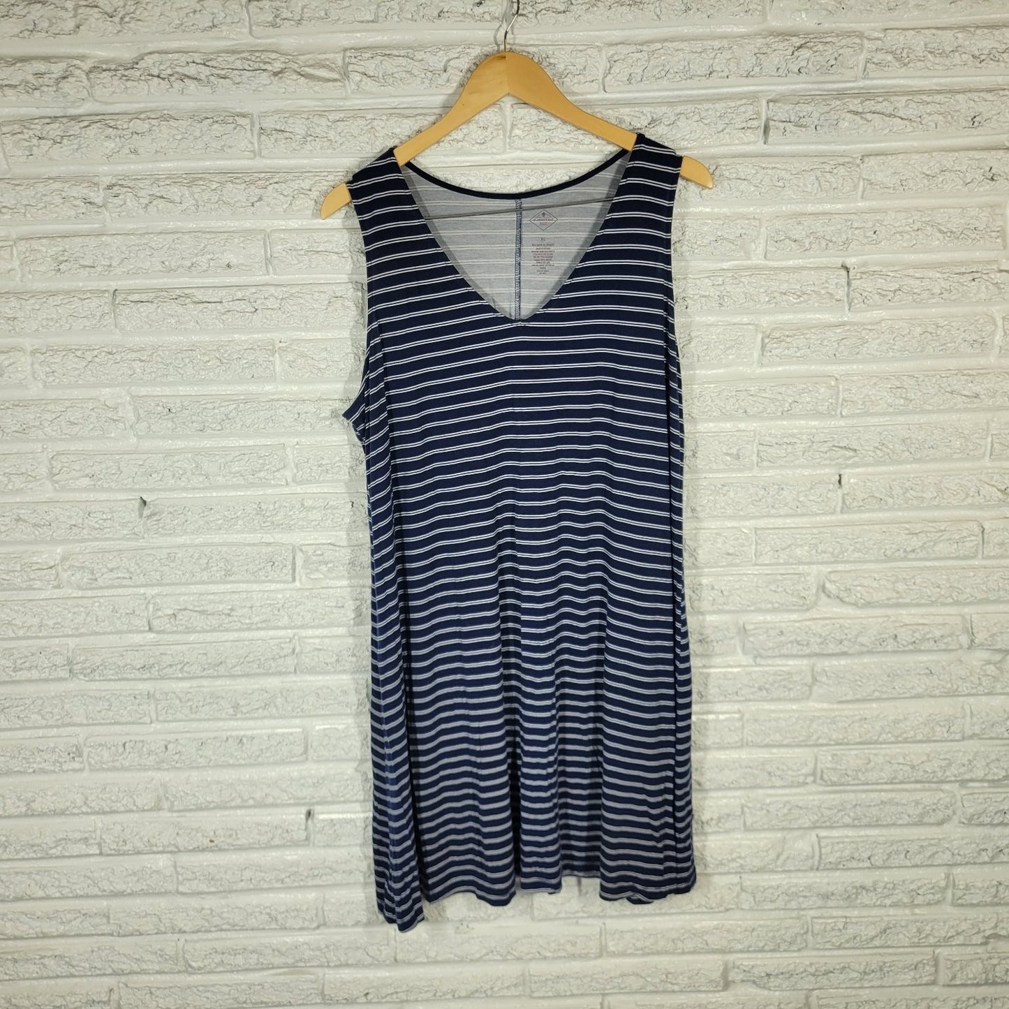 St. Johns Bay Womens Extra Large XL Navy Blue White Striped Sleeveless Dress