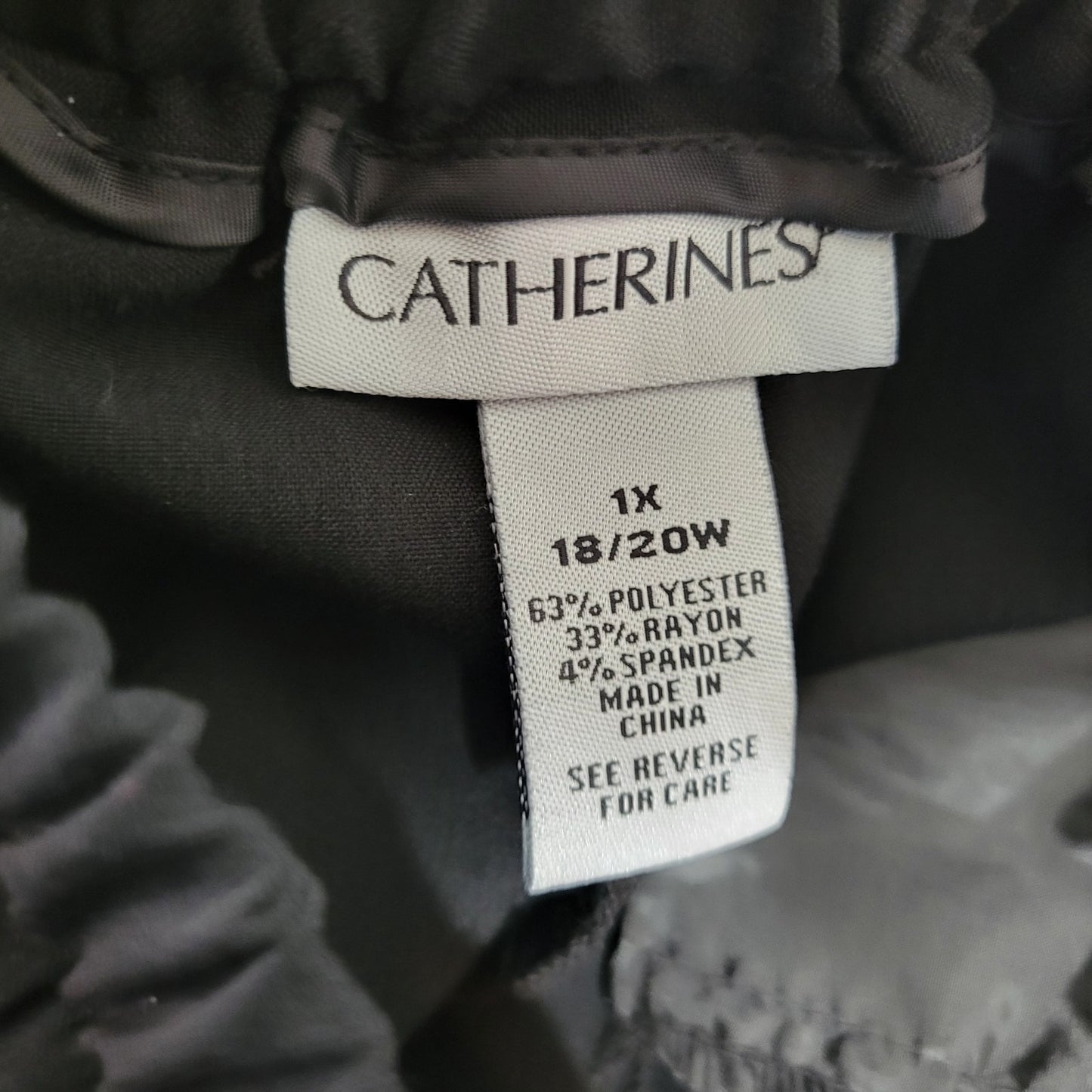 Catherines Refined Womens Pants 1X Plus Cropped Pull On Black Poly Blend Comfy