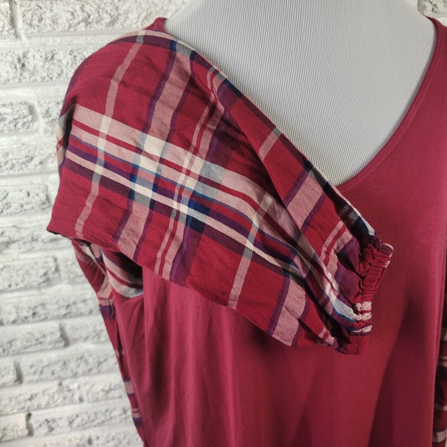 Belle Kim Gravel Womens Top Extra Large XL Long Sleeve Burgundy Plaid Comfy