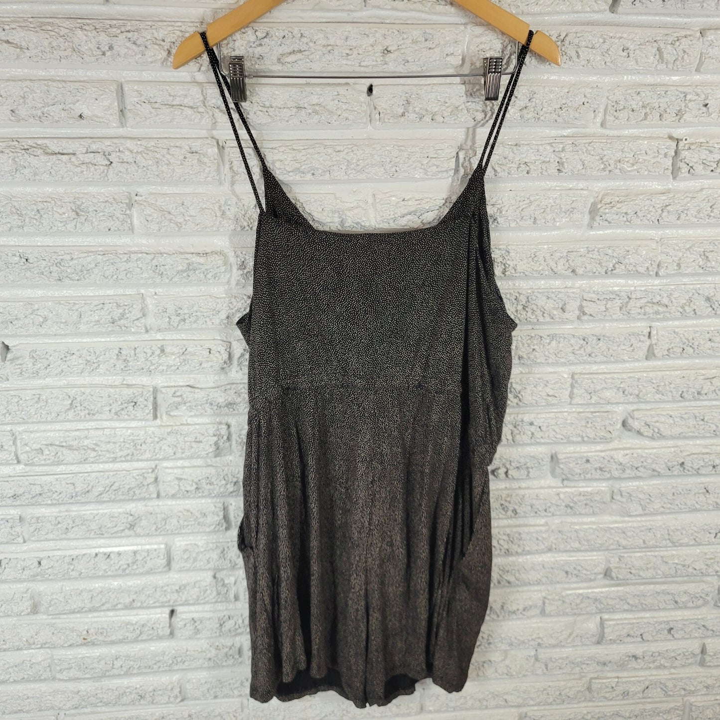 H&M Womens Romper XL Short Adjustable Spaghetti Pockets Black Brown Tiny Dots