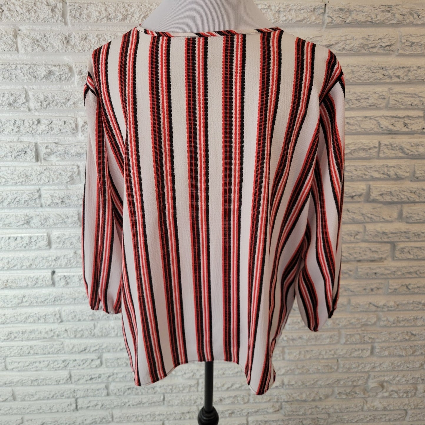 Cato Est 1946 Womens Top XL Knit 3/4 Sleeve Pink Black Stripe Quarter Button