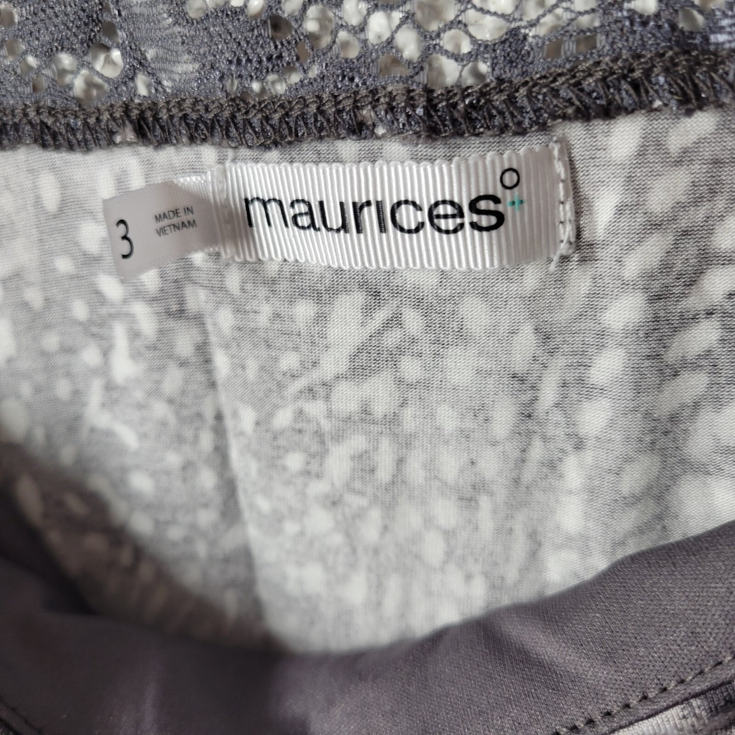 Maurices Womens Top 3 3X Short Sleeve Gray Animal Print Lightweight Lace Back