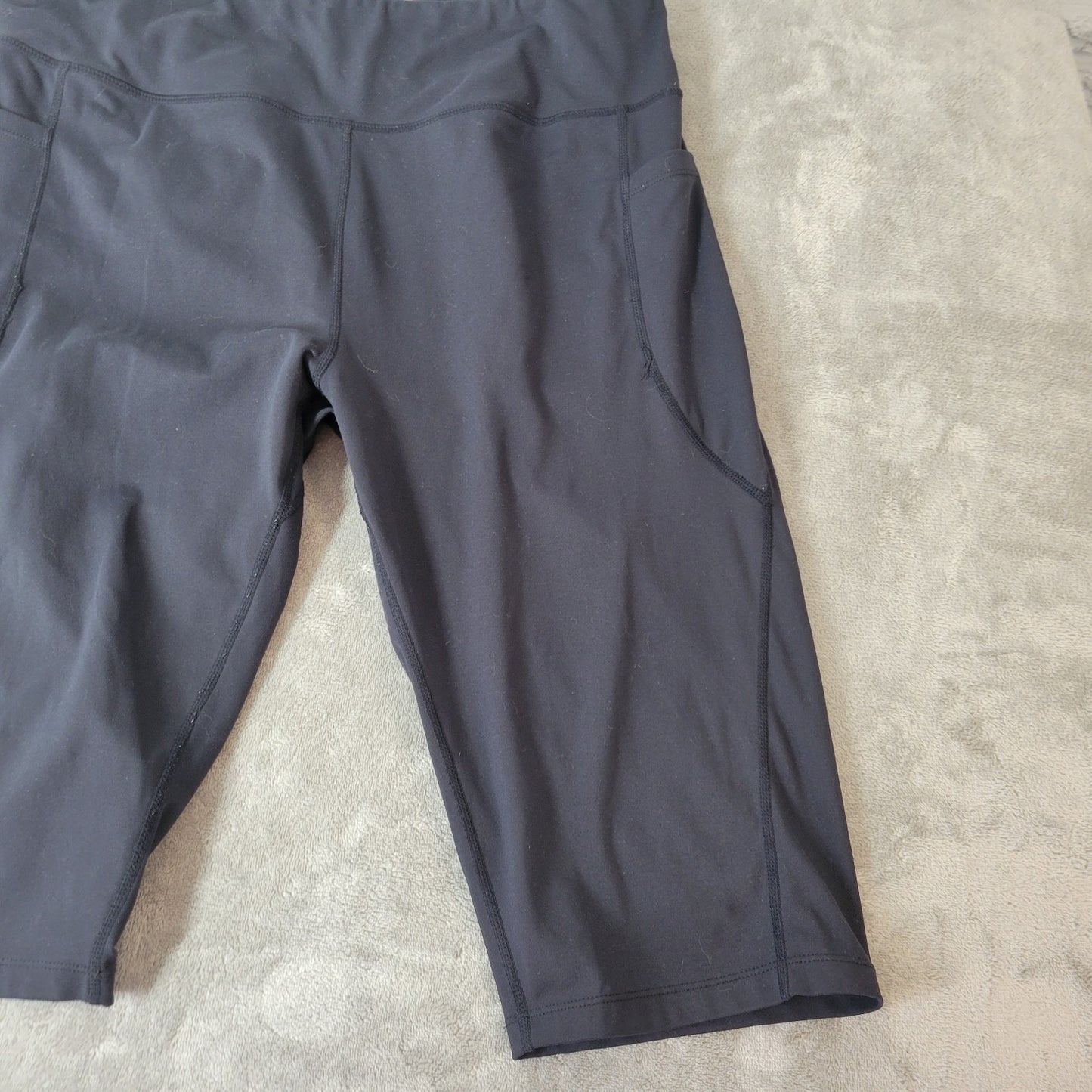 Baleaf Womens Shorts 2XL Plus Leggings Black Lightweight Poly Blend Pockets YOGA