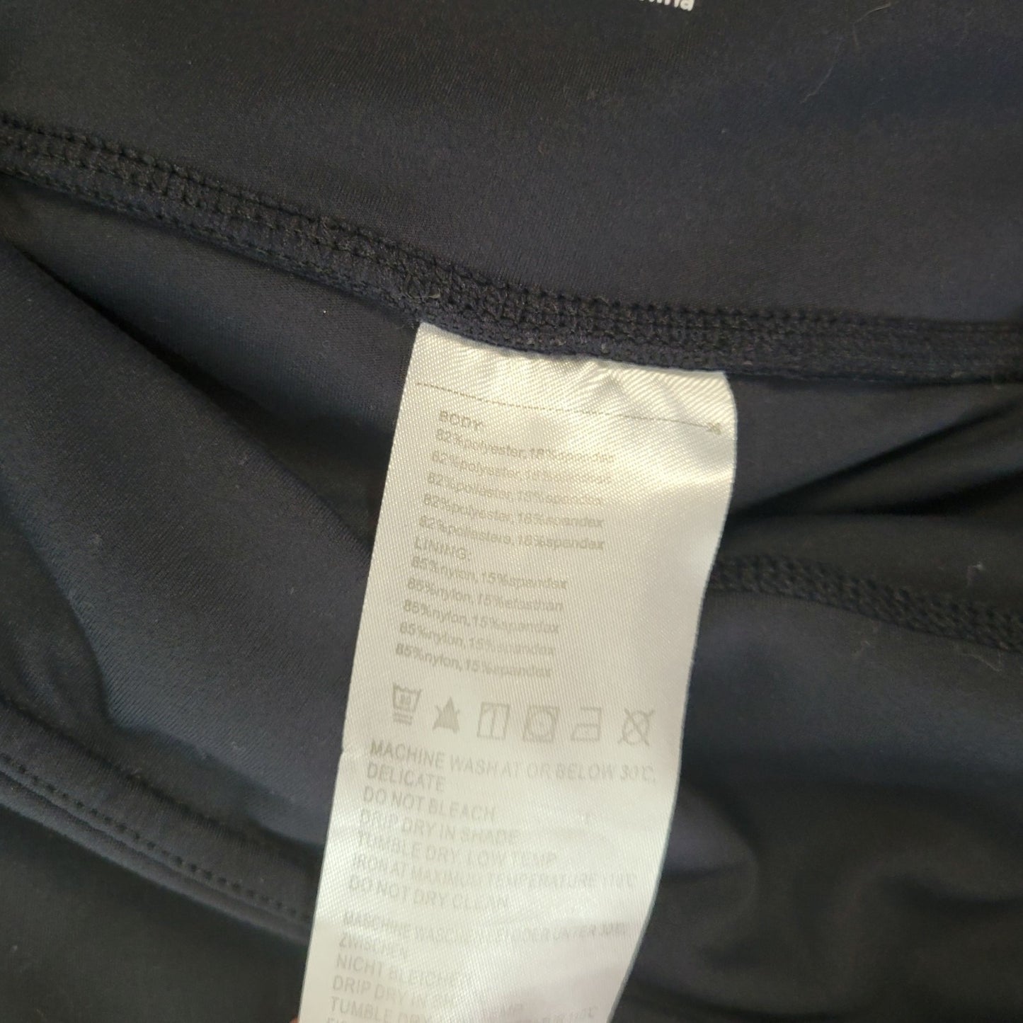 Baleaf Womens Shorts 2XL Plus Leggings Black Lightweight Poly Blend Pockets YOGA