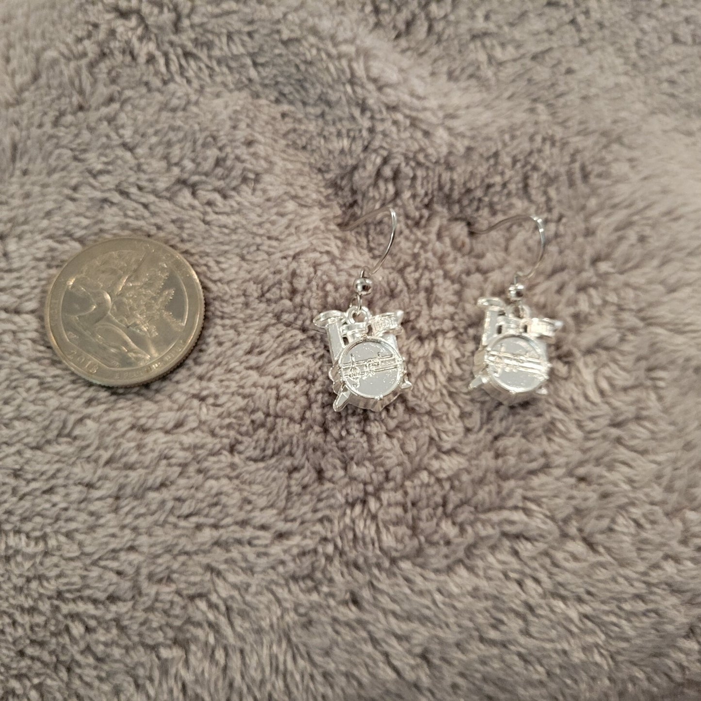Drum Set Womens Earrings One Pair Music Silver Tone Alloy Band Percussion Dangle