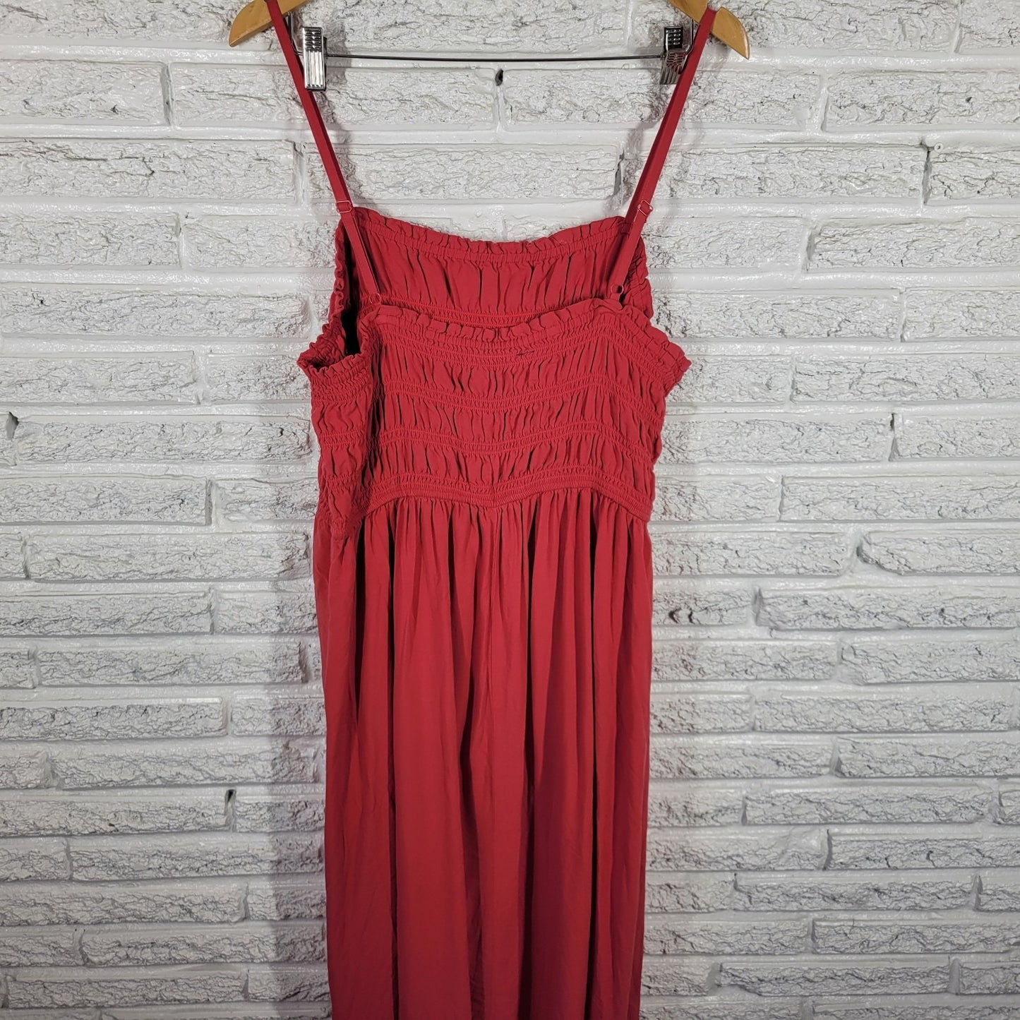 Old Navy XL Red Slip Dress Midi Pockets Smocked Square Neck Spaghetti Strap