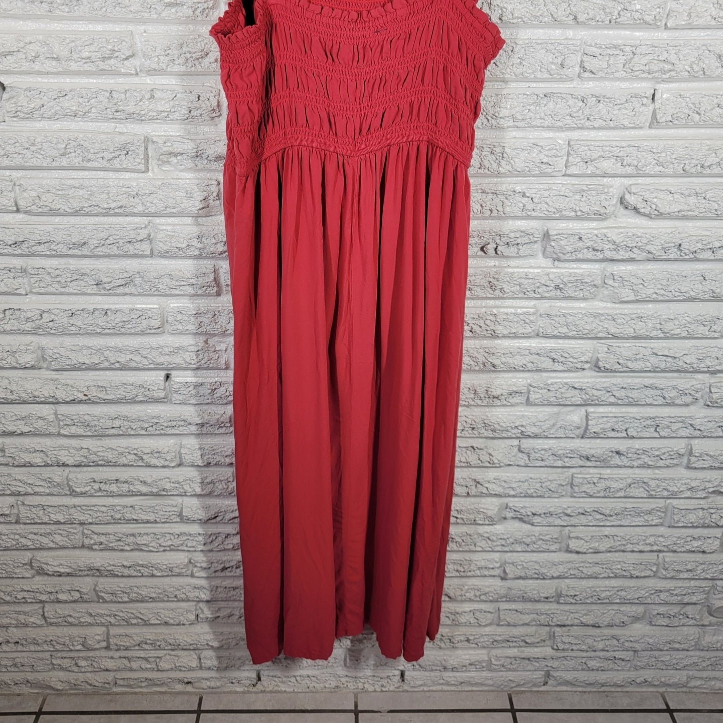 Old Navy XL Red Slip Dress Midi Pockets Smocked Square Neck Spaghetti Strap
