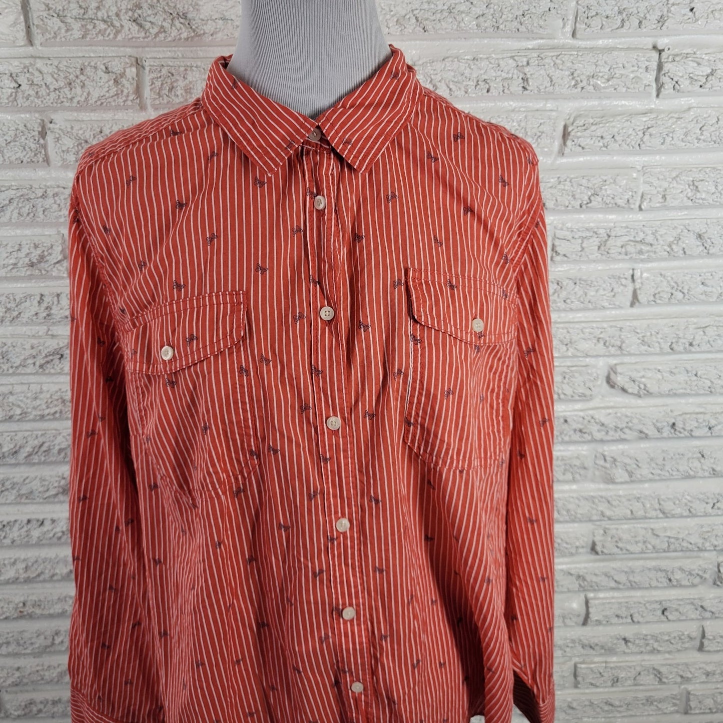 St Johns Bay Womens Top 2X Plus Long Sleeve Red Stripe Button Up Butterflies