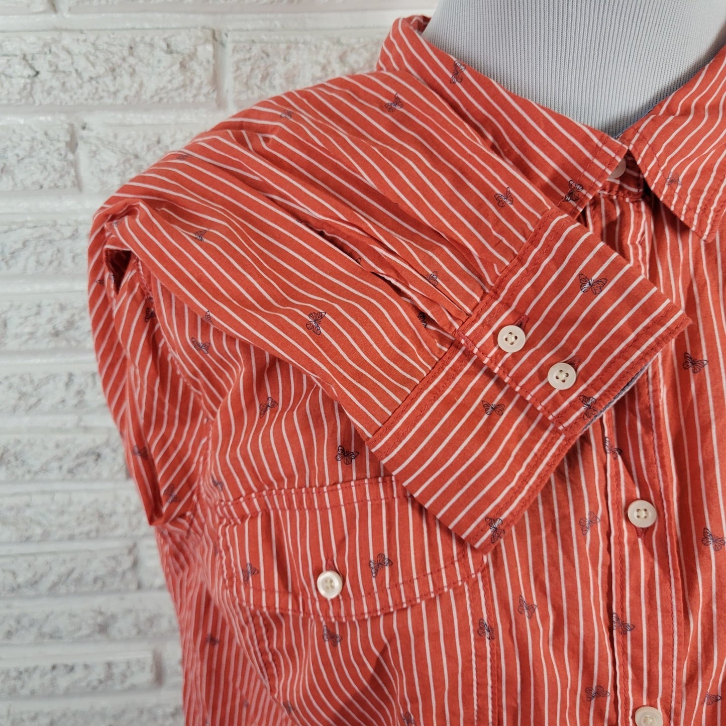 St Johns Bay Womens Top 2X Plus Long Sleeve Red Stripe Button Up Butterflies