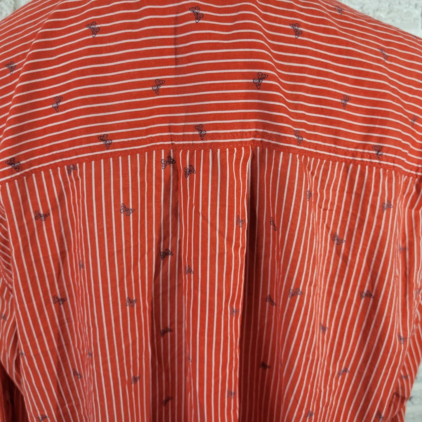 St Johns Bay Womens Top 2X Plus Long Sleeve Red Stripe Button Up Butterflies