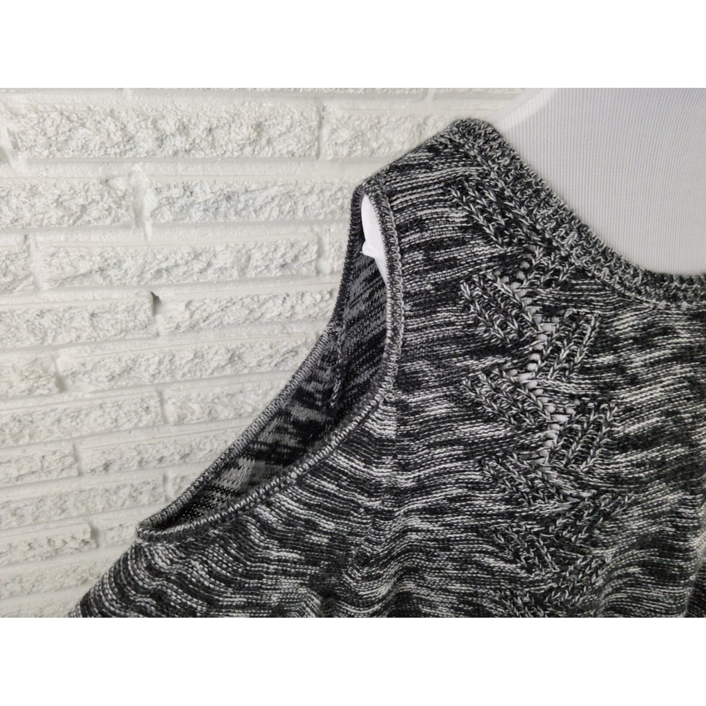 Woman Within Women Sweater 2X Plus Pullover Cold Shoulder Acrylic Black Marled