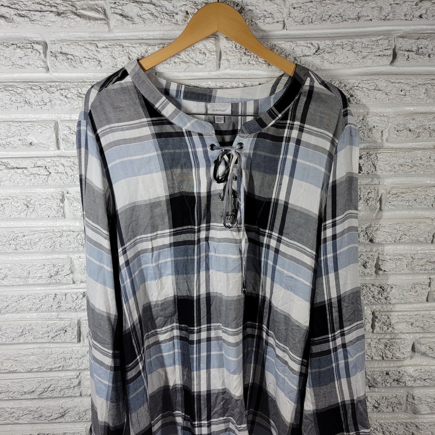 Avenue Womens Top 30 32 Plus Tunic Long Sleeve Gray Plaid Lightweight Lace Up